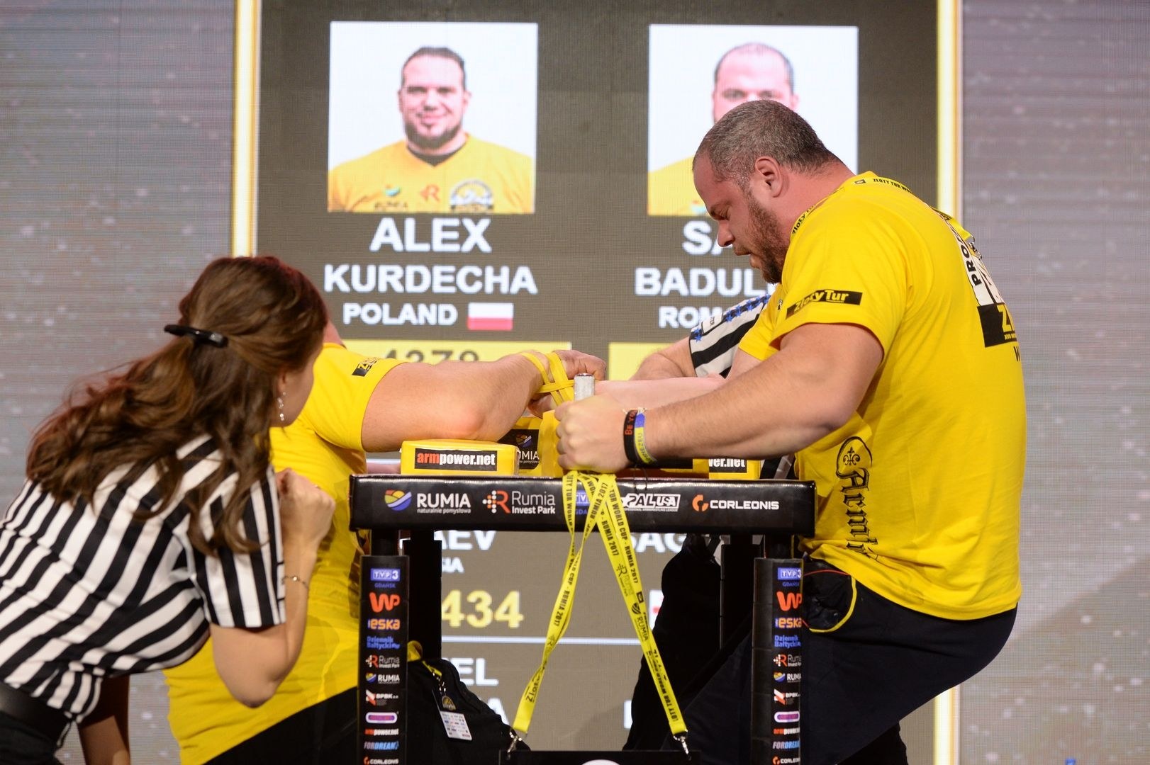 Zloty Tur 2017 Right Hand Eliminations