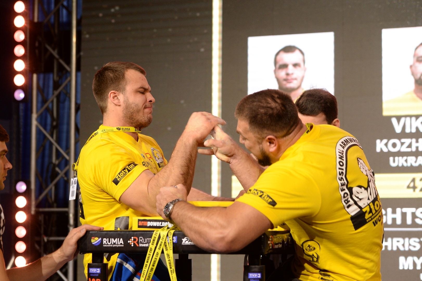 Zloty Tur 2017 Right Hand Eliminations