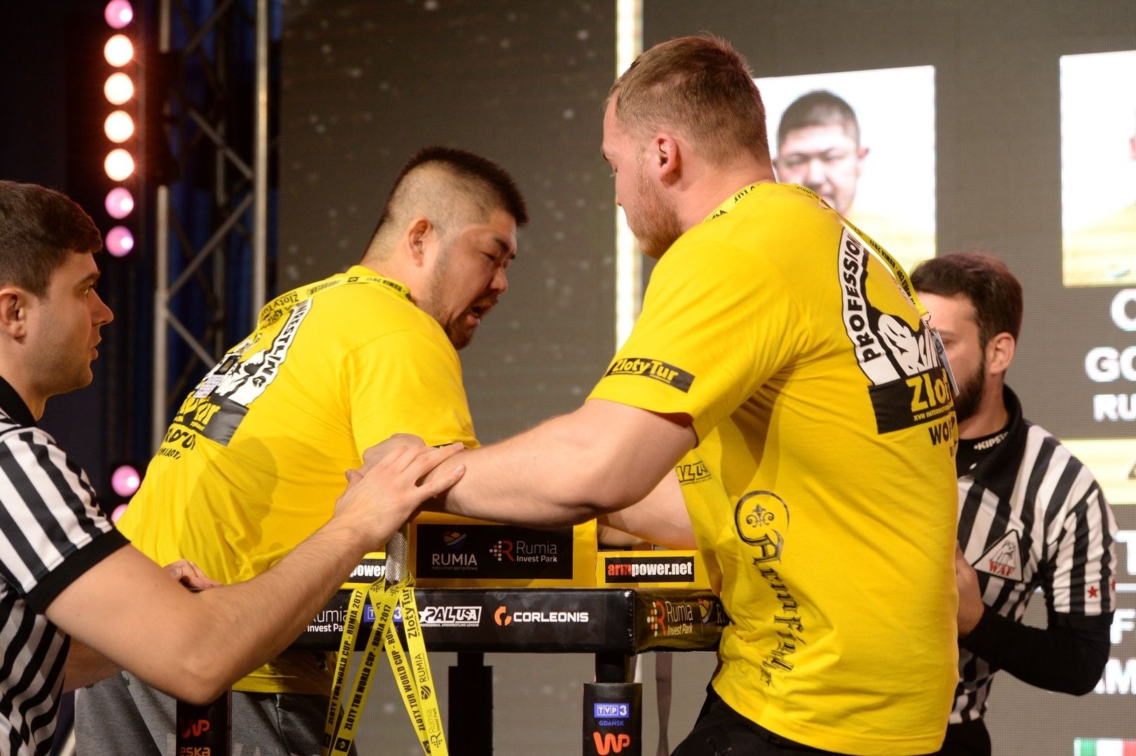 Zloty Tur 2017 Right Hand Eliminations