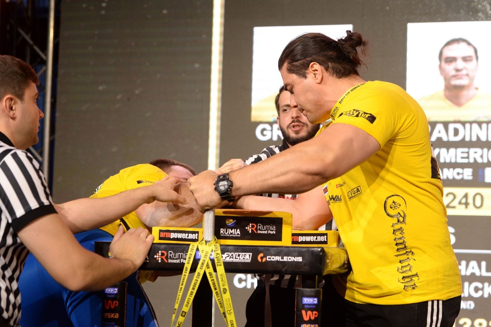 Zloty Tur 2017 Right Hand Eliminations