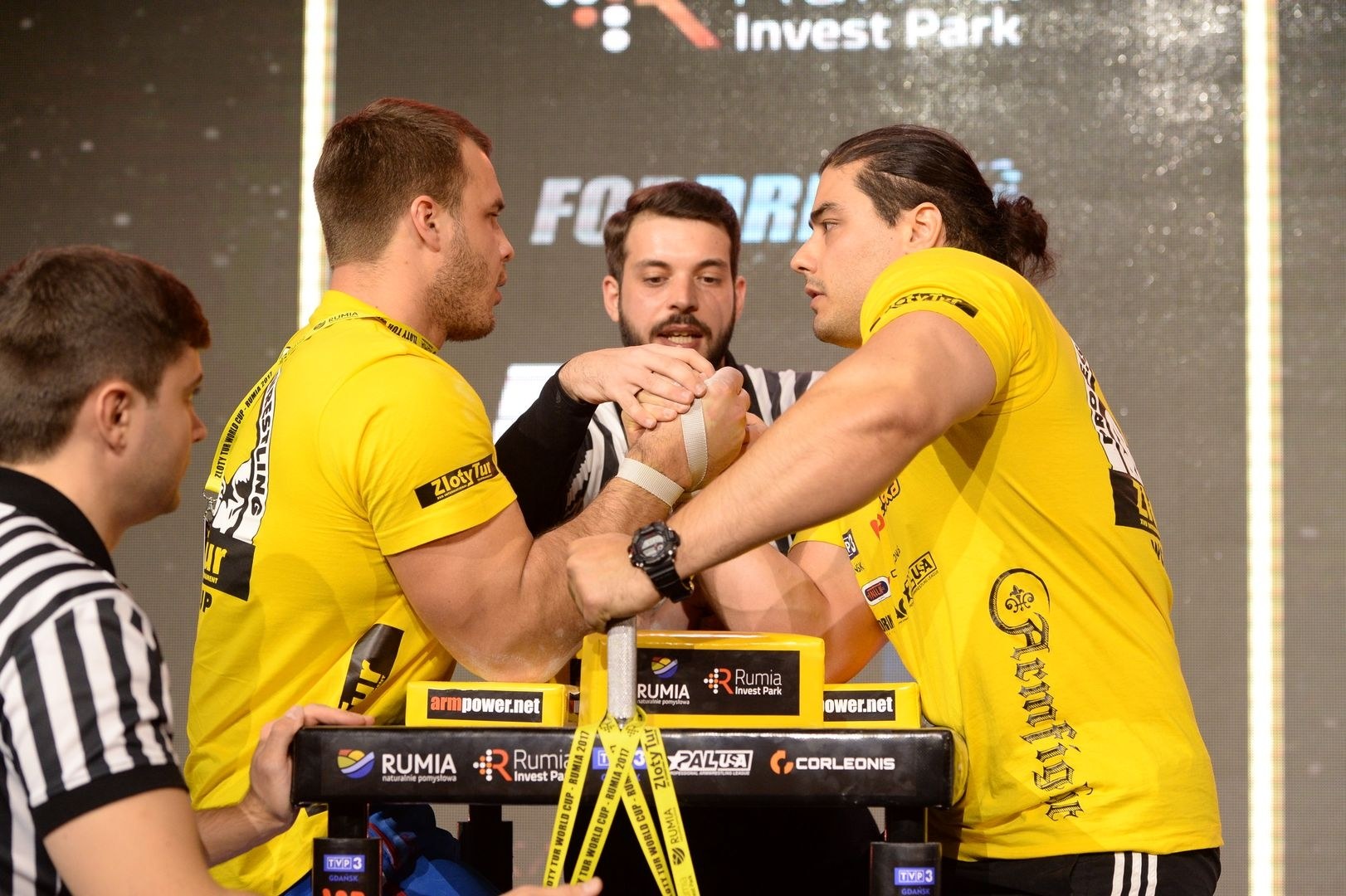 Zloty Tur 2017 Right Hand Eliminations