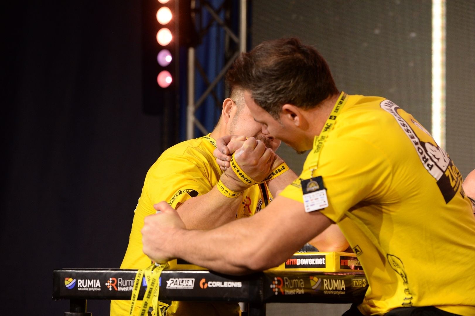 Zloty Tur 2017 Right Hand Eliminations