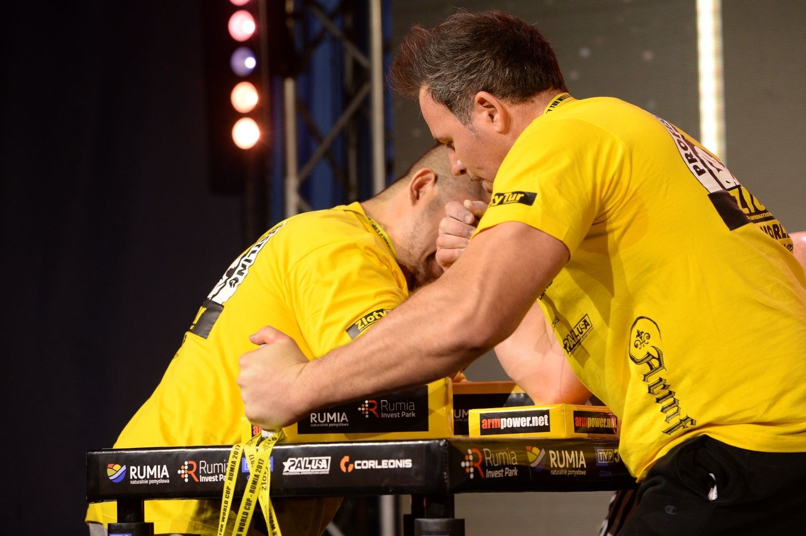 Zloty Tur 2017 Right Hand Eliminations