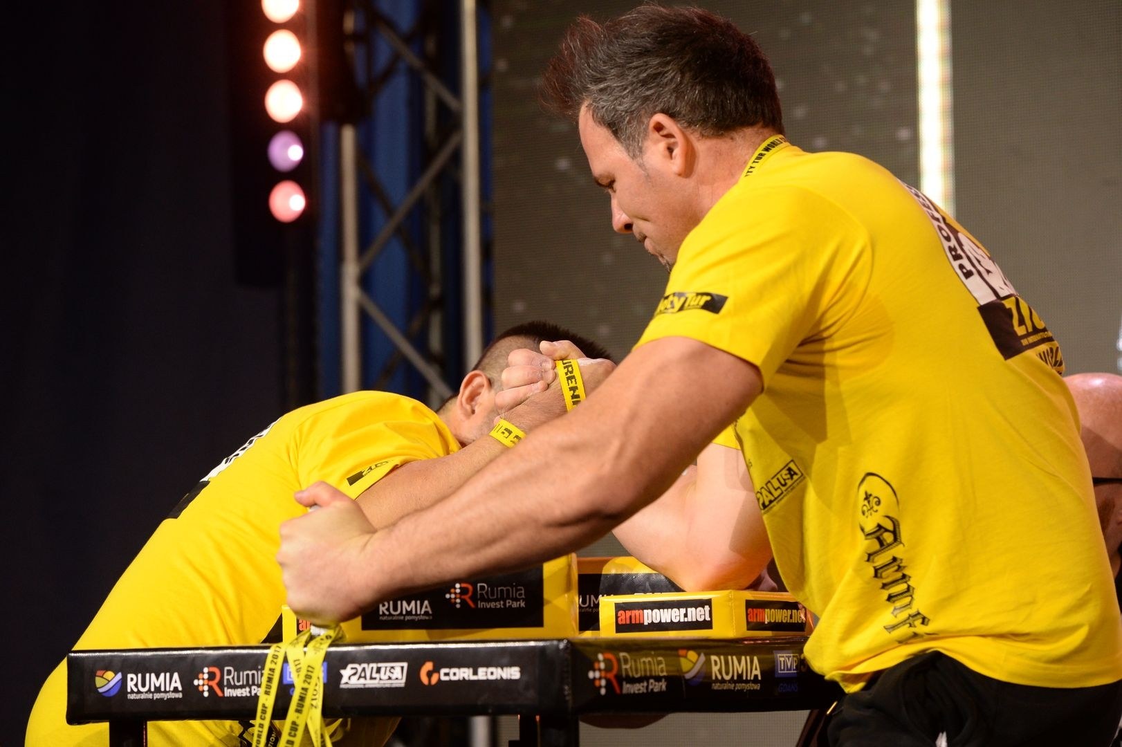 Zloty Tur 2017 Right Hand Eliminations