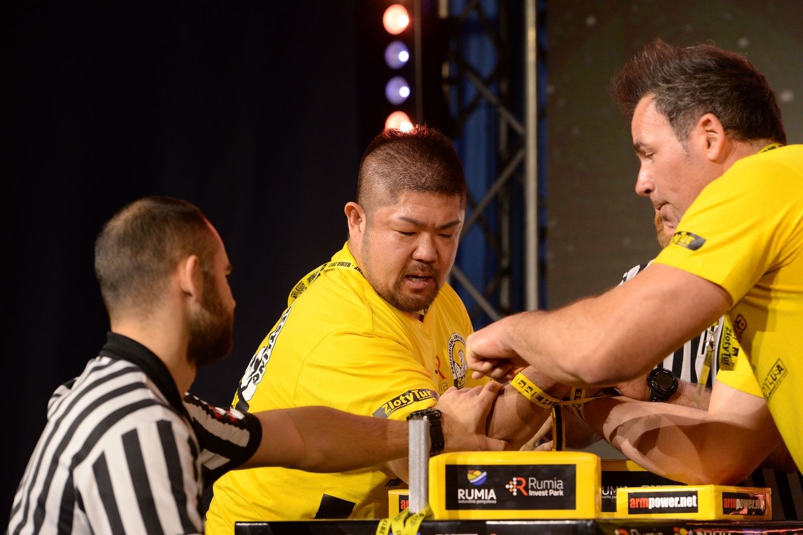 Zloty Tur 2017 Right Hand Eliminations