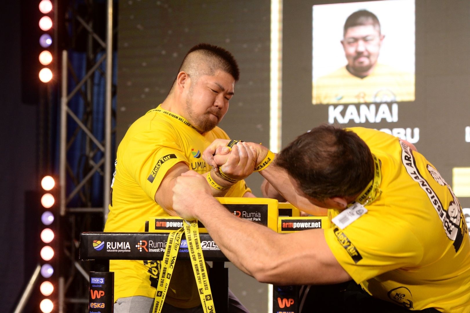 Zloty Tur 2017 Right Hand Eliminations