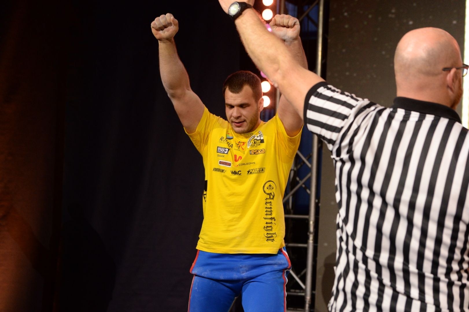 Zloty Tur 2017 Right Hand Eliminations