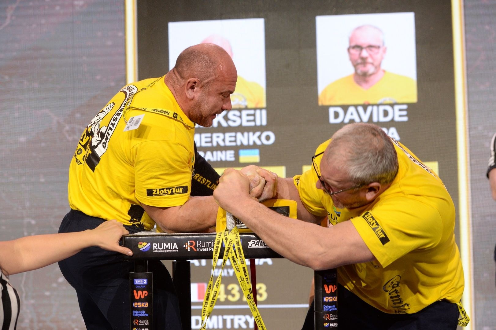 Zloty Tur 2017 Right Hand Eliminations