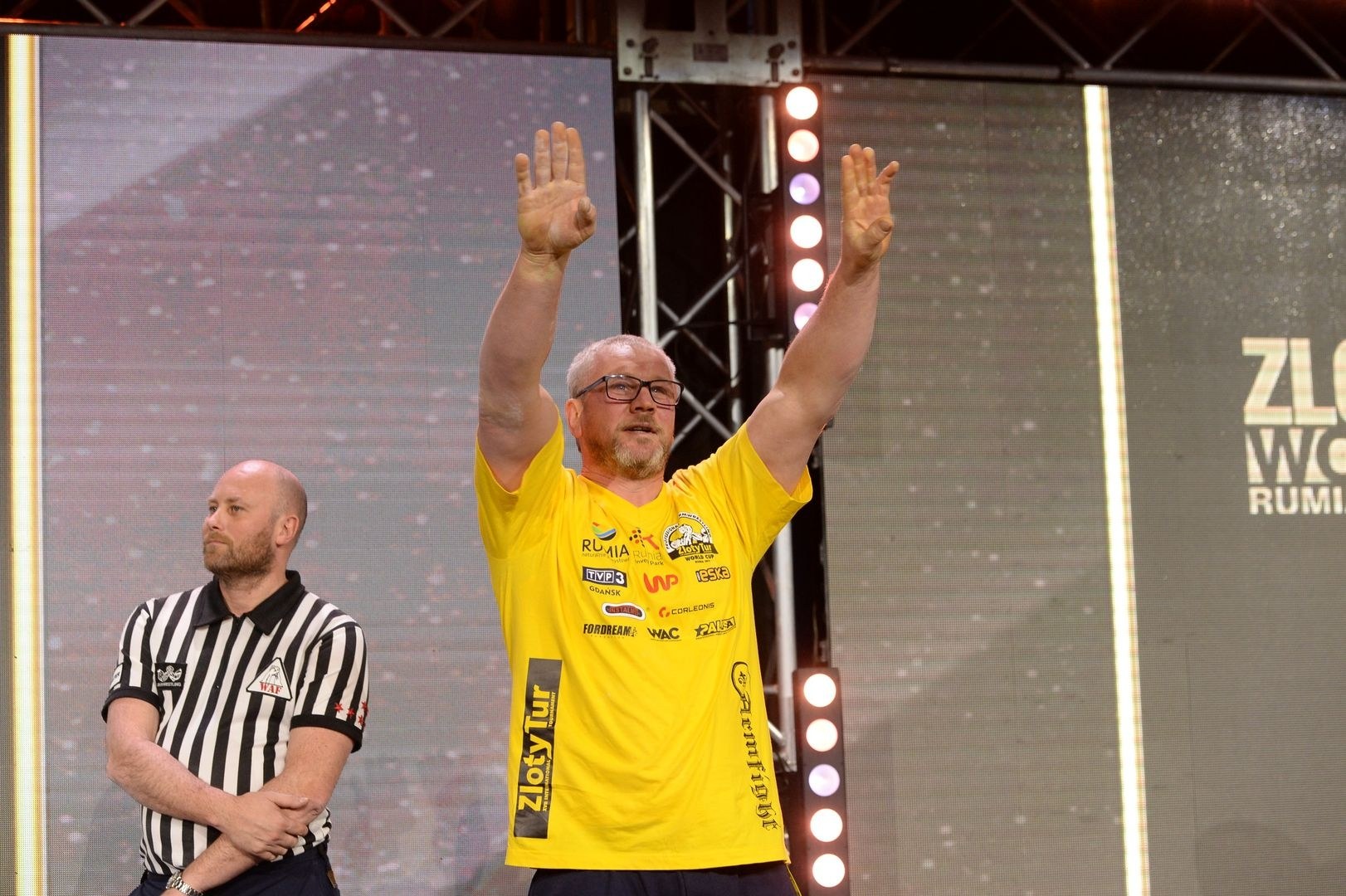 Zloty Tur 2017 Right Hand Eliminations