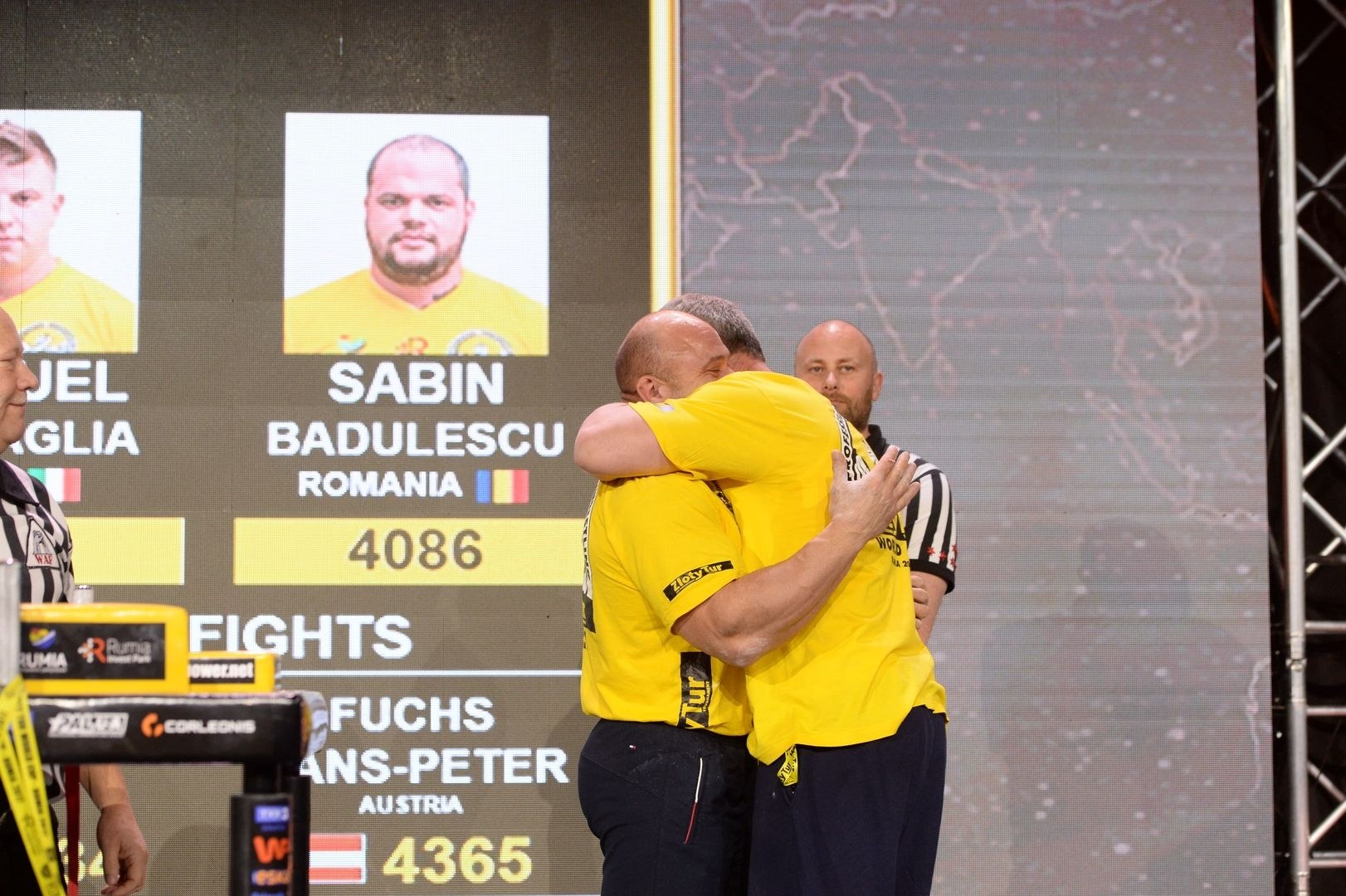 Zloty Tur 2017 Right Hand Eliminations