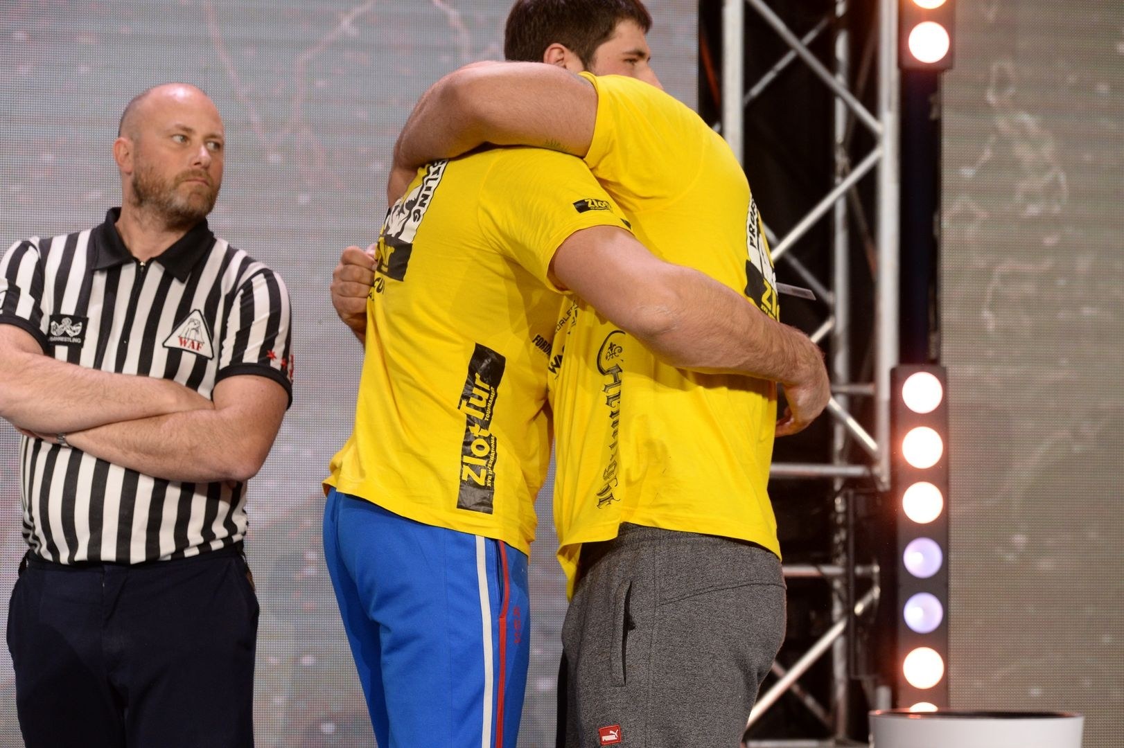 Zloty Tur 2017 Right Hand Eliminations