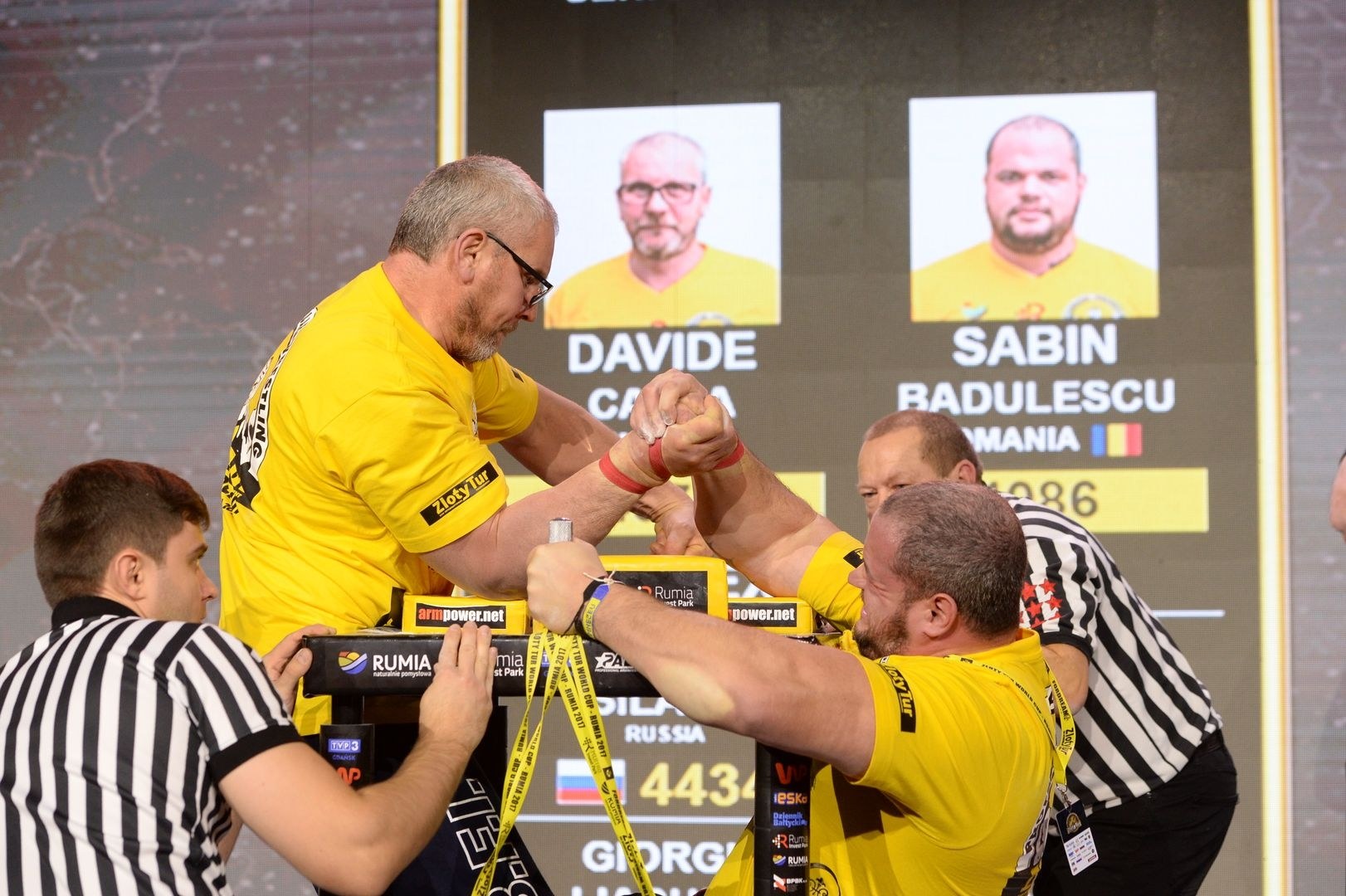 Zloty Tur 2017 Right Hand Eliminations