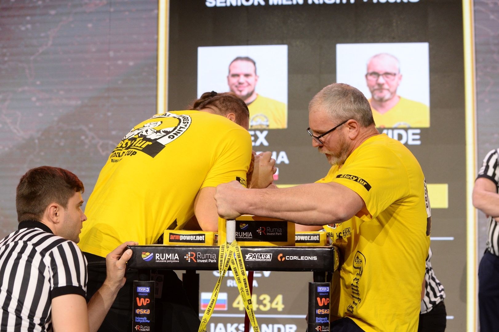 Zloty Tur 2017 Right Hand Eliminations