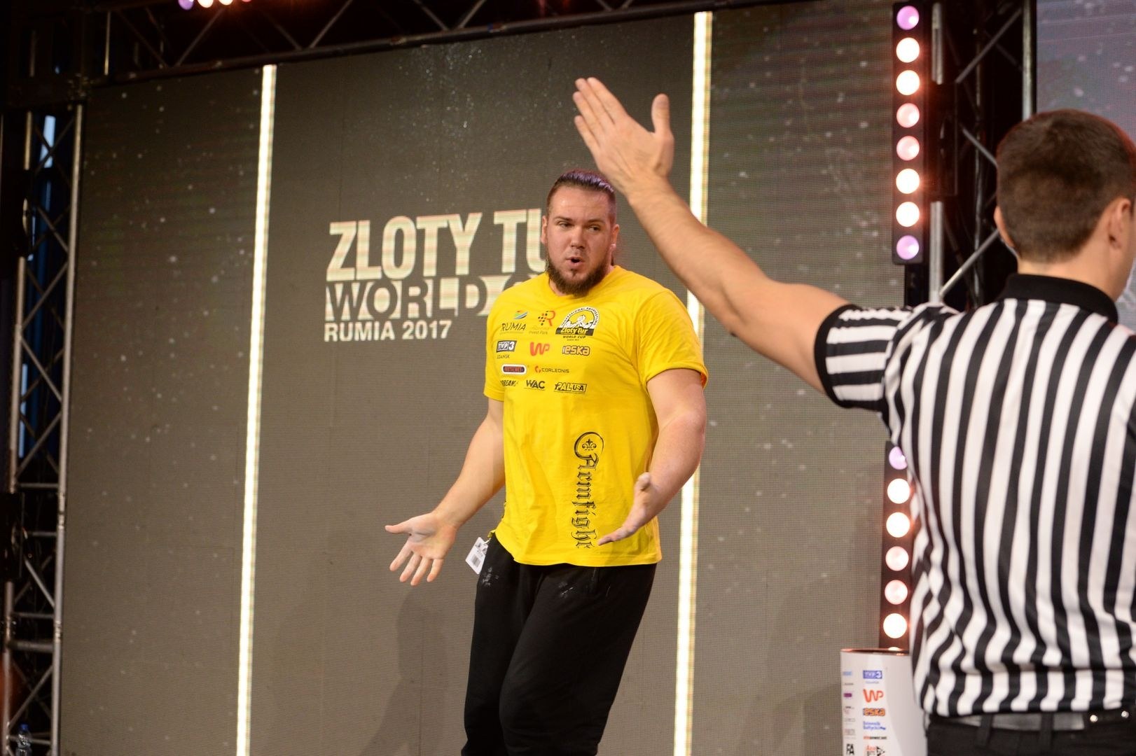 Zloty Tur 2017 Right Hand Eliminations