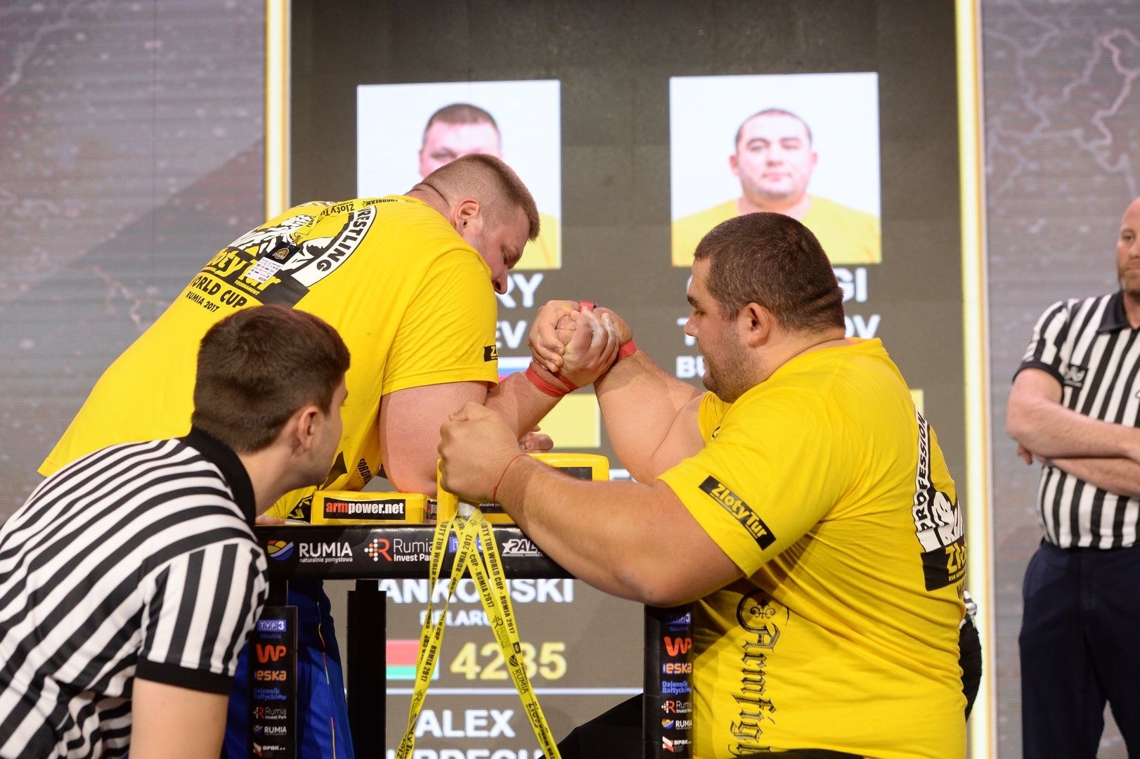 Zloty Tur 2017 Right Hand Eliminations