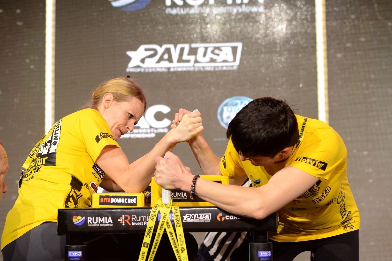 Zloty Tur 2017 Right Hand Eliminations