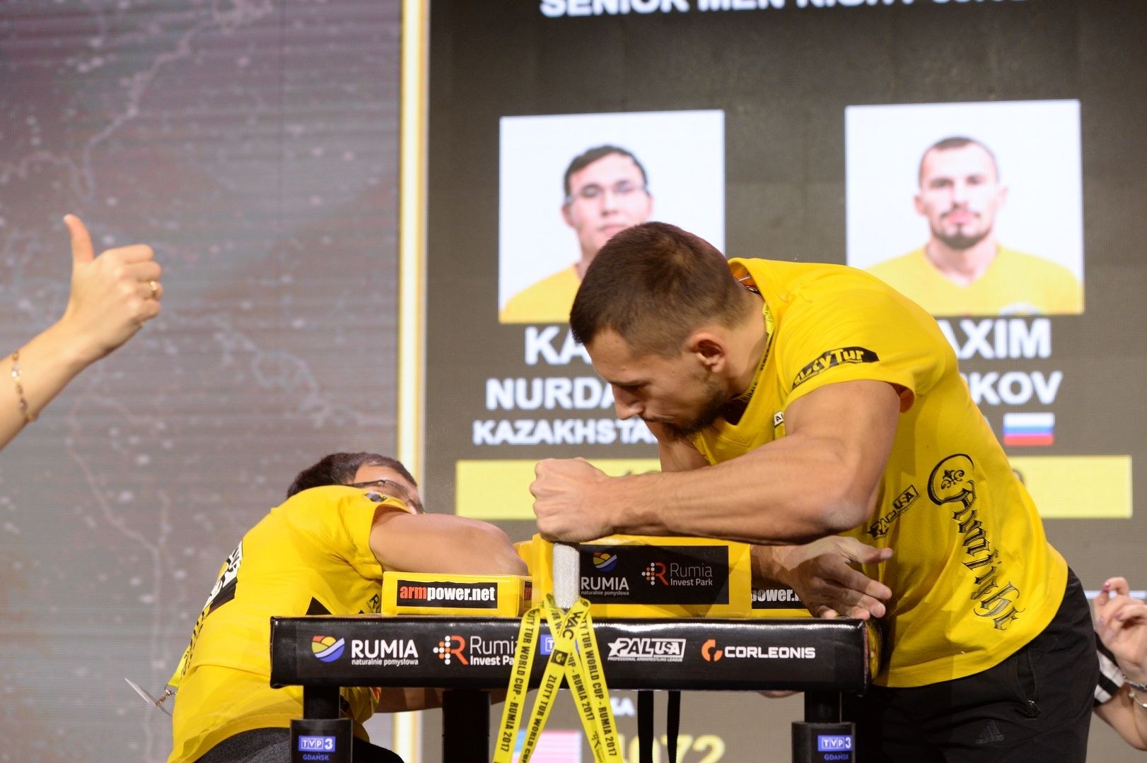 Zloty Tur 2017 Right Hand Eliminations