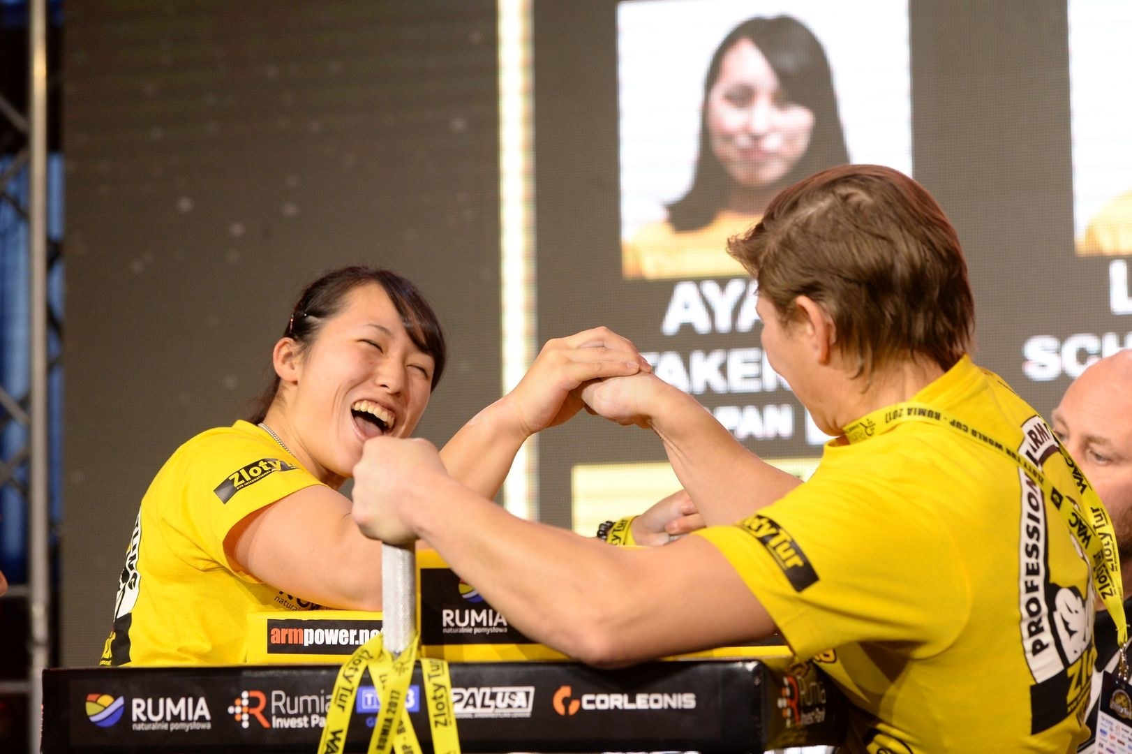 Zloty Tur 2017 Right Hand Eliminations