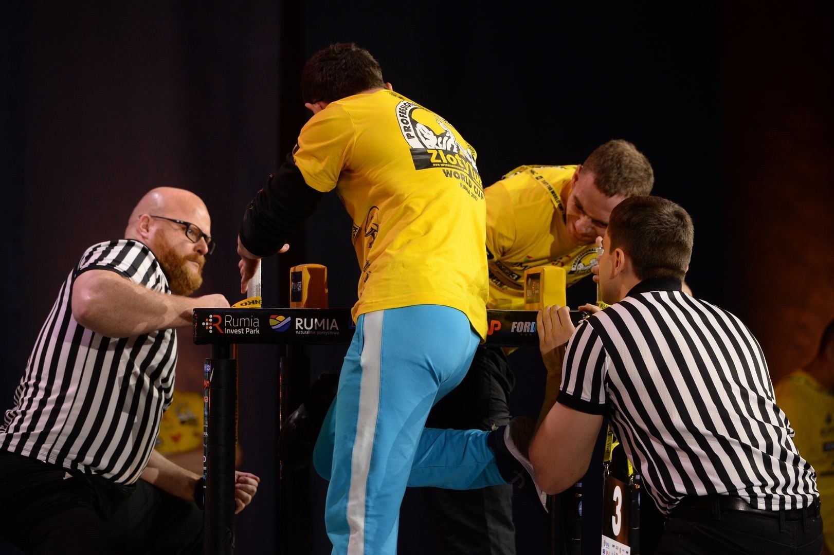 Zloty Tur 2017 Right Hand Eliminations