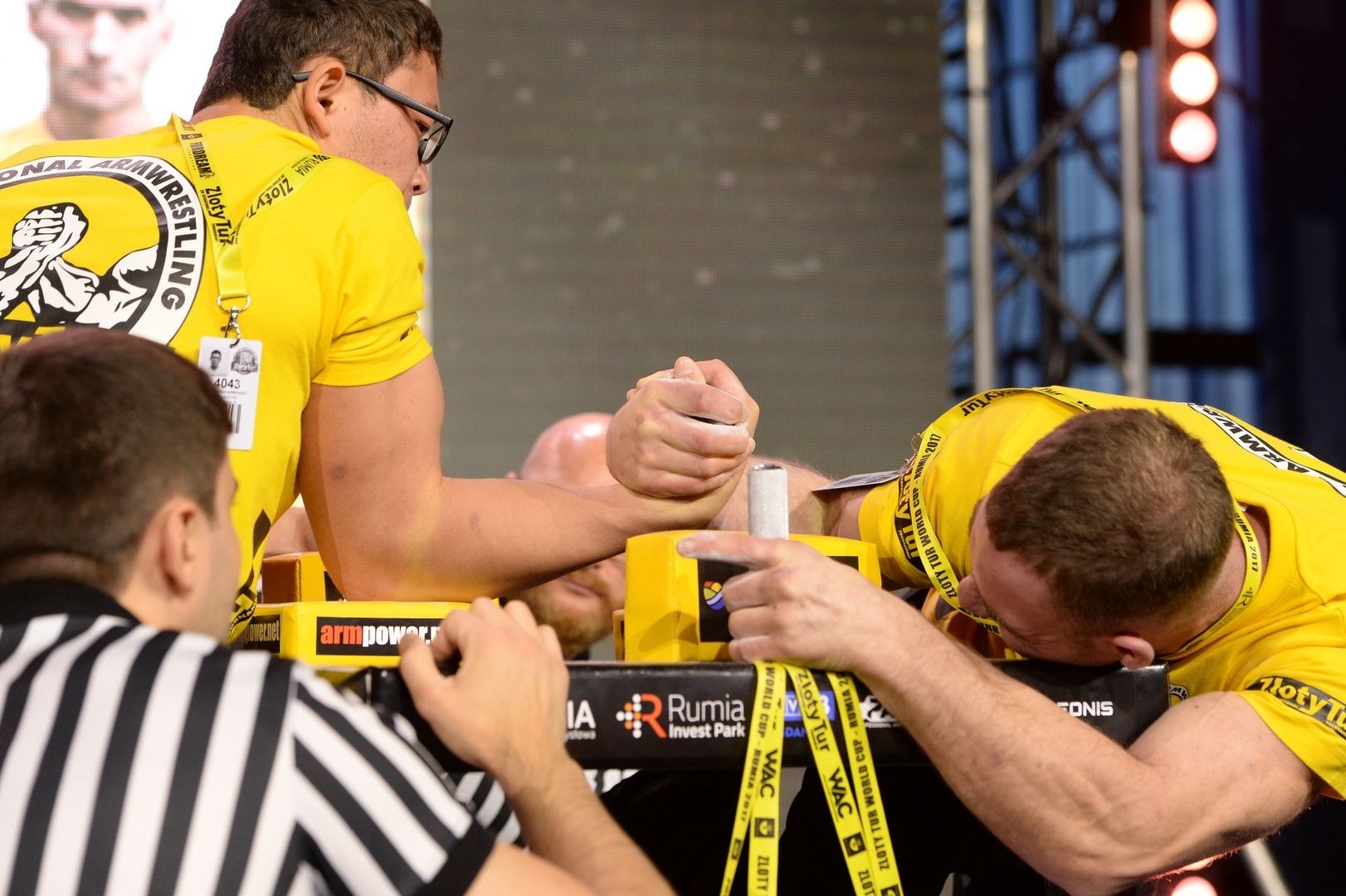 Zloty Tur 2017 Right Hand Eliminations