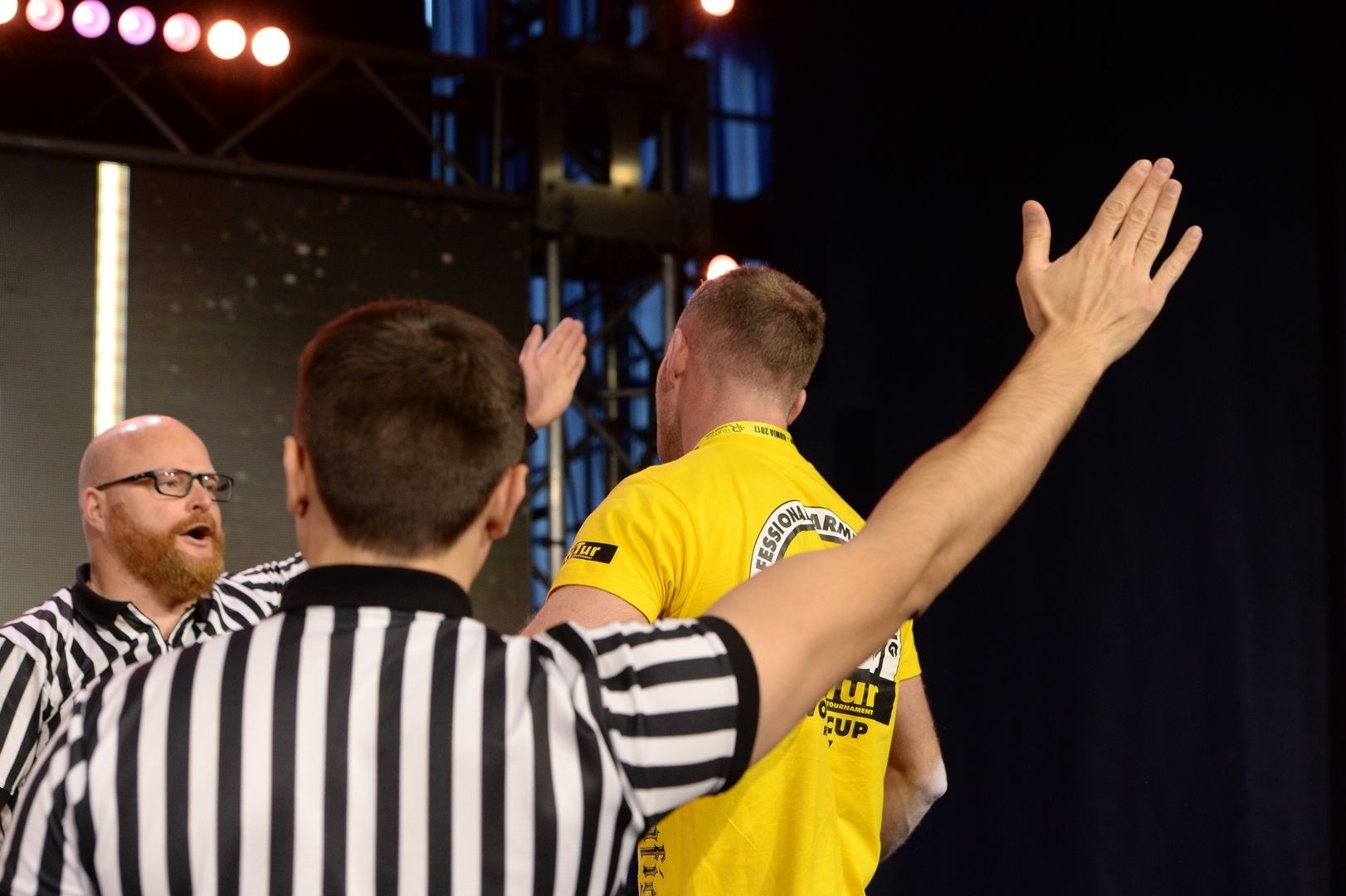 Zloty Tur 2017 Right Hand Eliminations