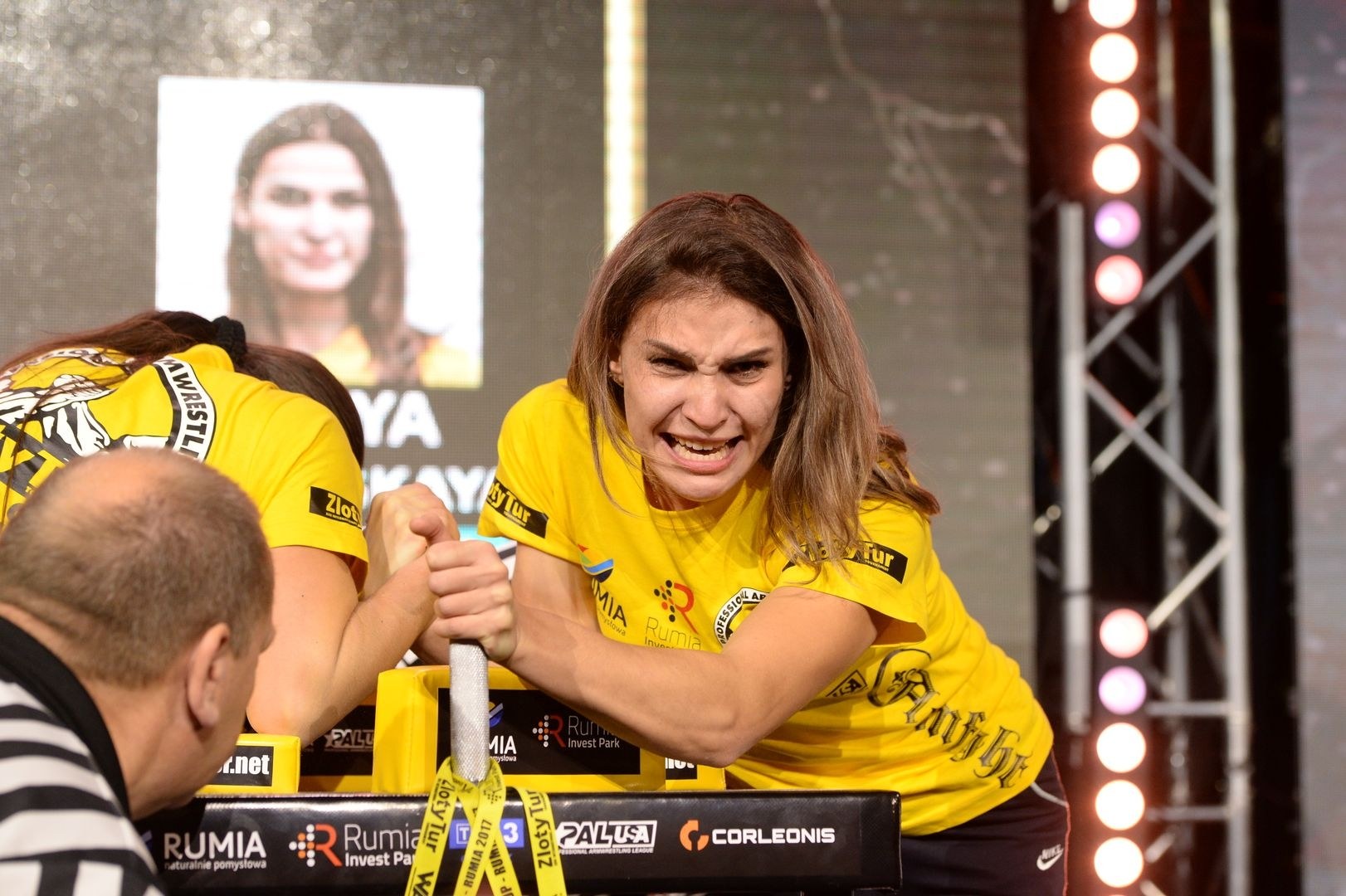 Zloty Tur 2017 Right Hand Eliminations