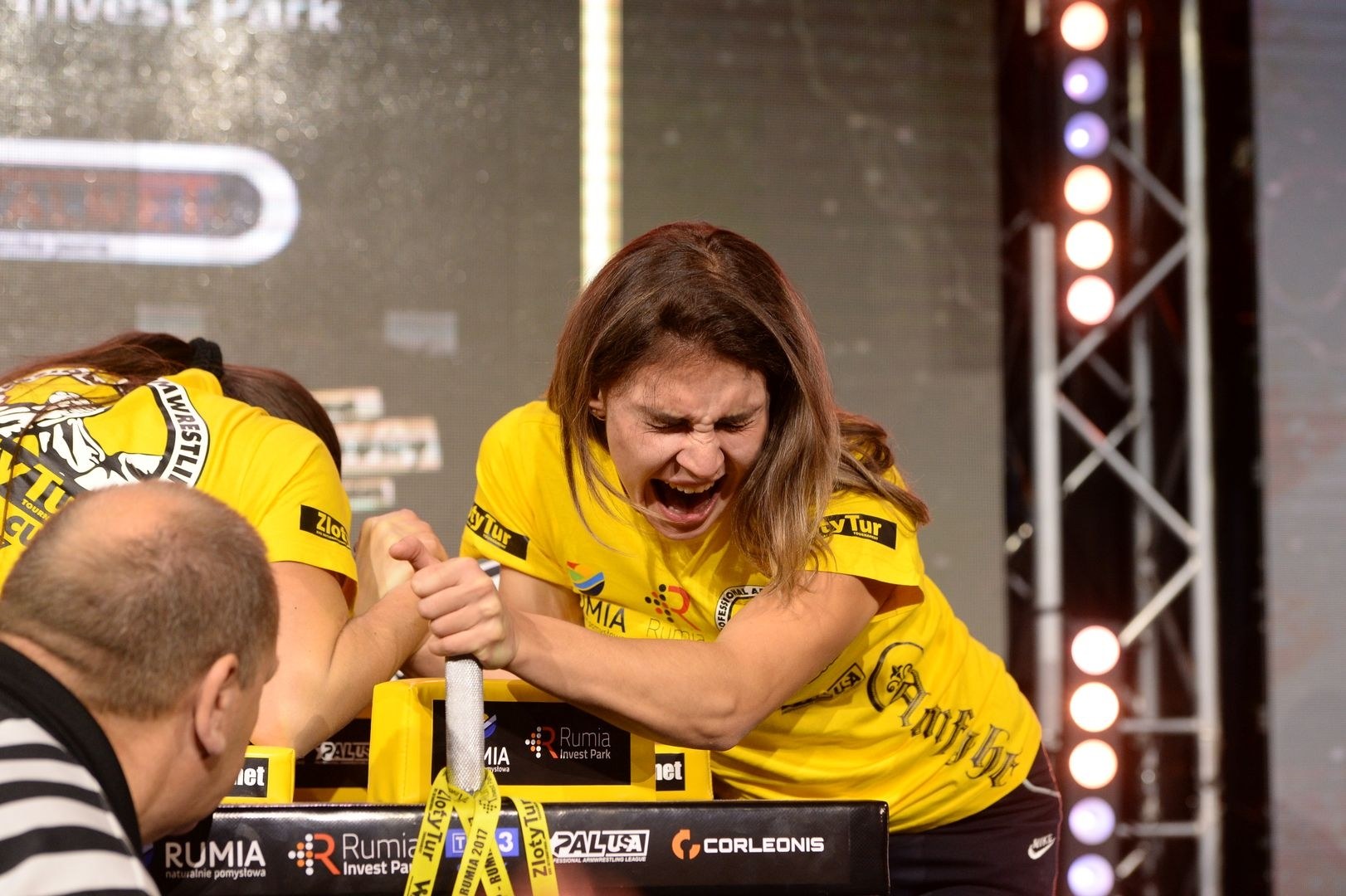 Zloty Tur 2017 Right Hand Eliminations