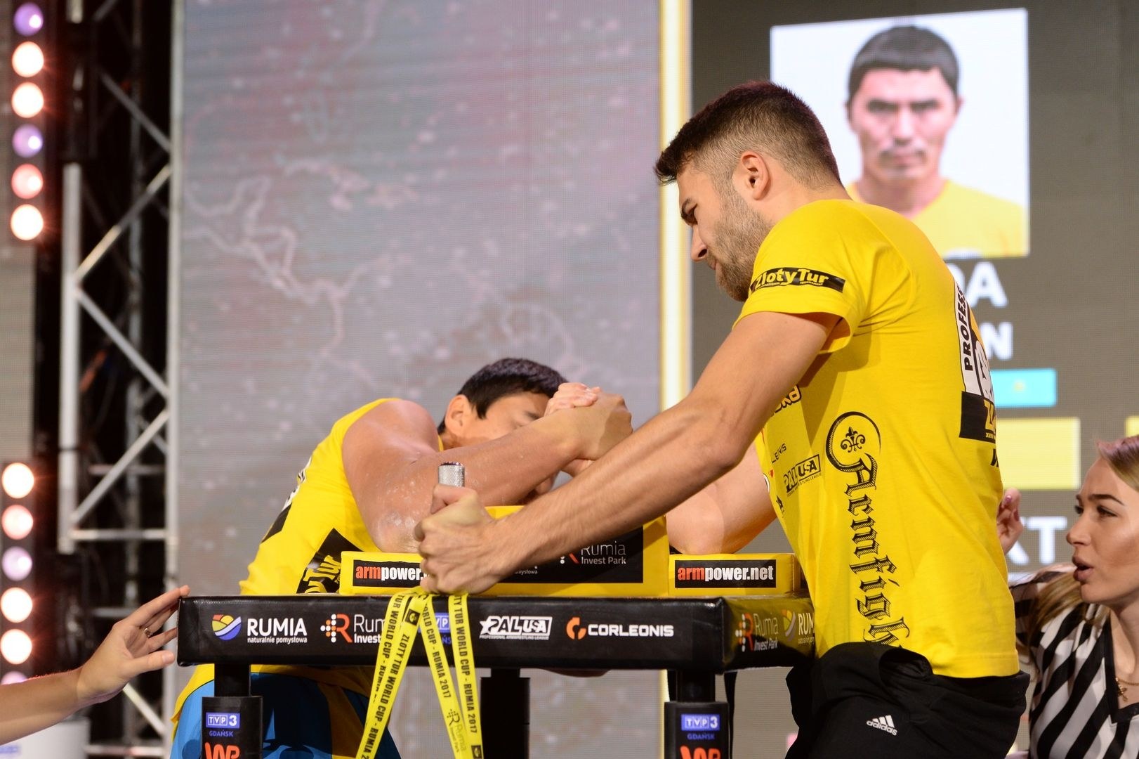 Zloty Tur 2017 Right Hand Eliminations