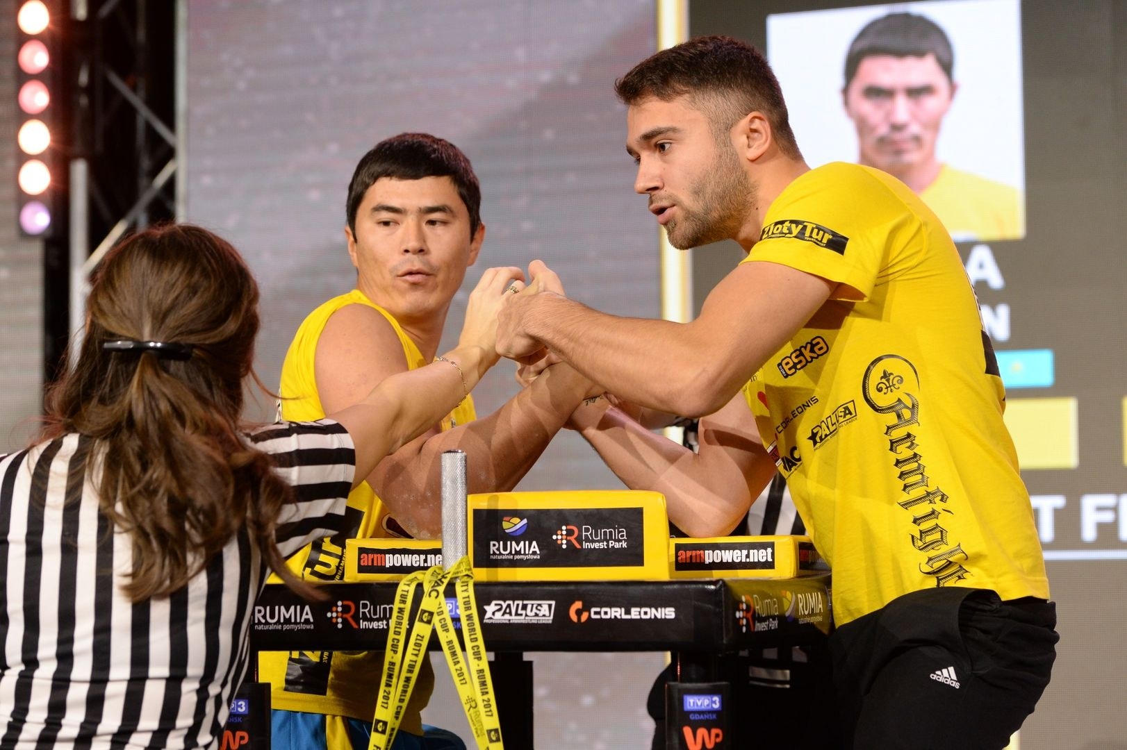 Zloty Tur 2017 Right Hand Eliminations