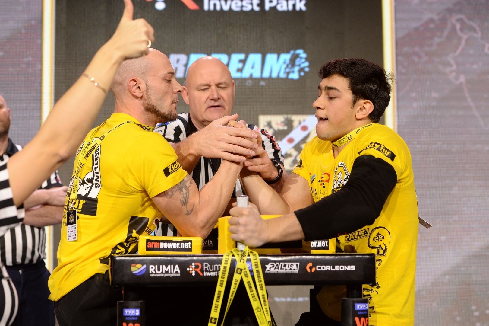 Zloty Tur 2017 Right Hand Eliminations