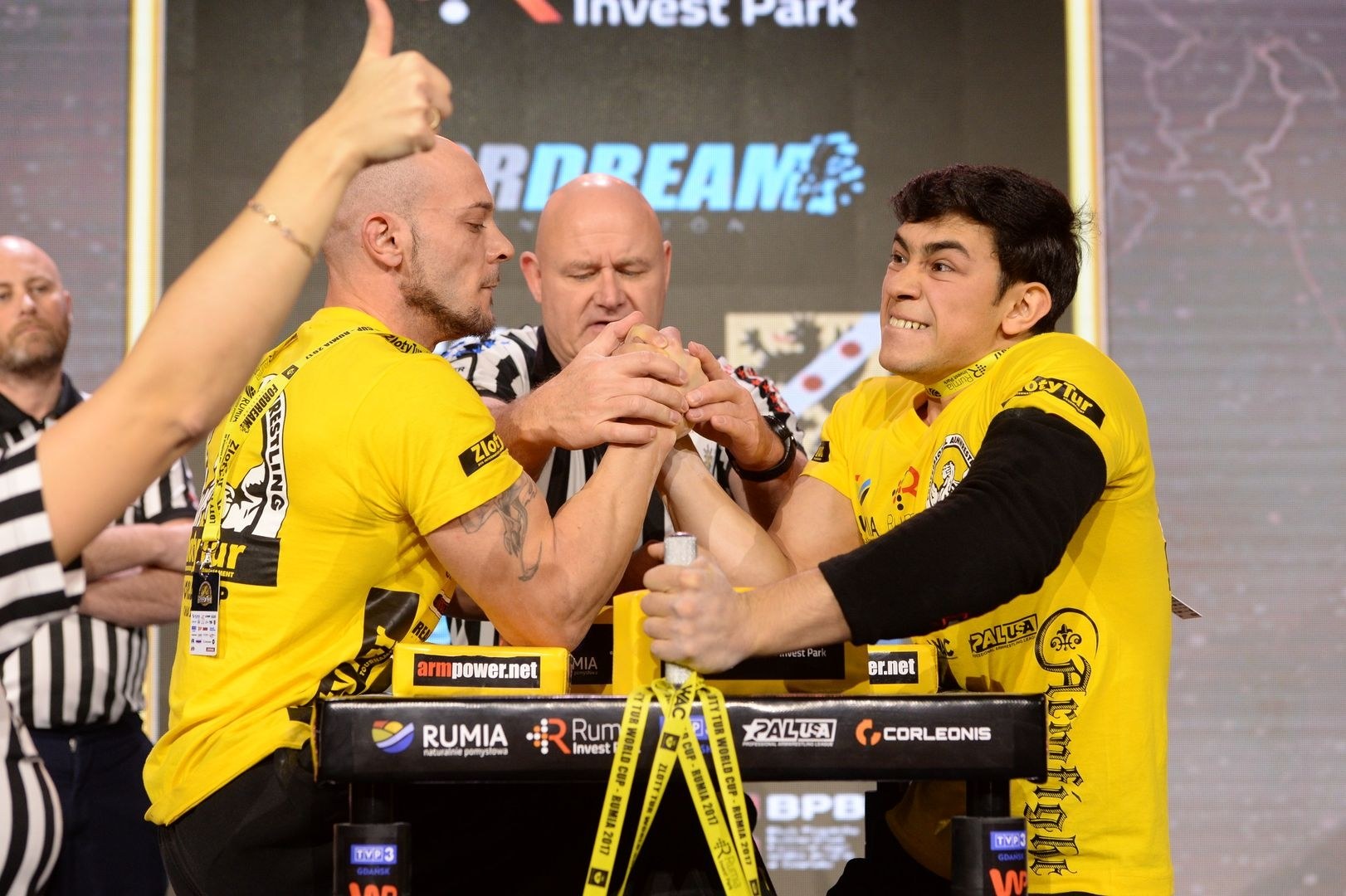 Zloty Tur 2017 Right Hand Eliminations