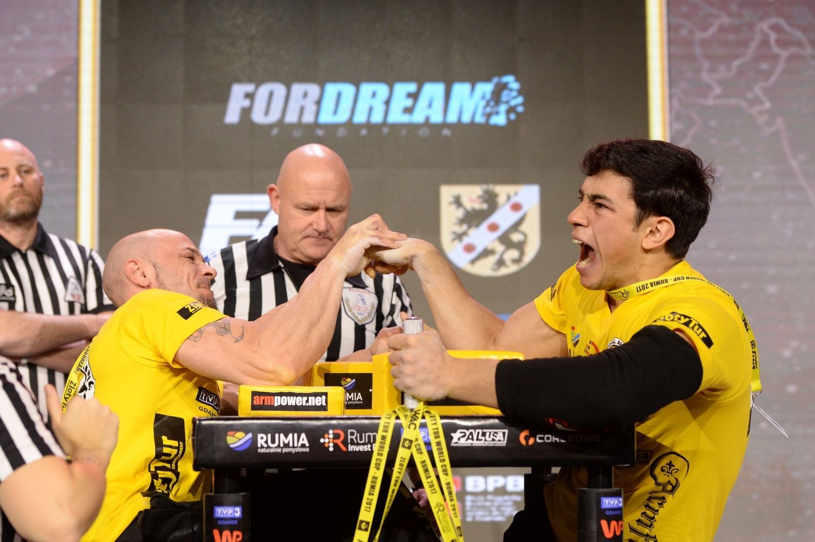 Zloty Tur 2017 Right Hand Eliminations