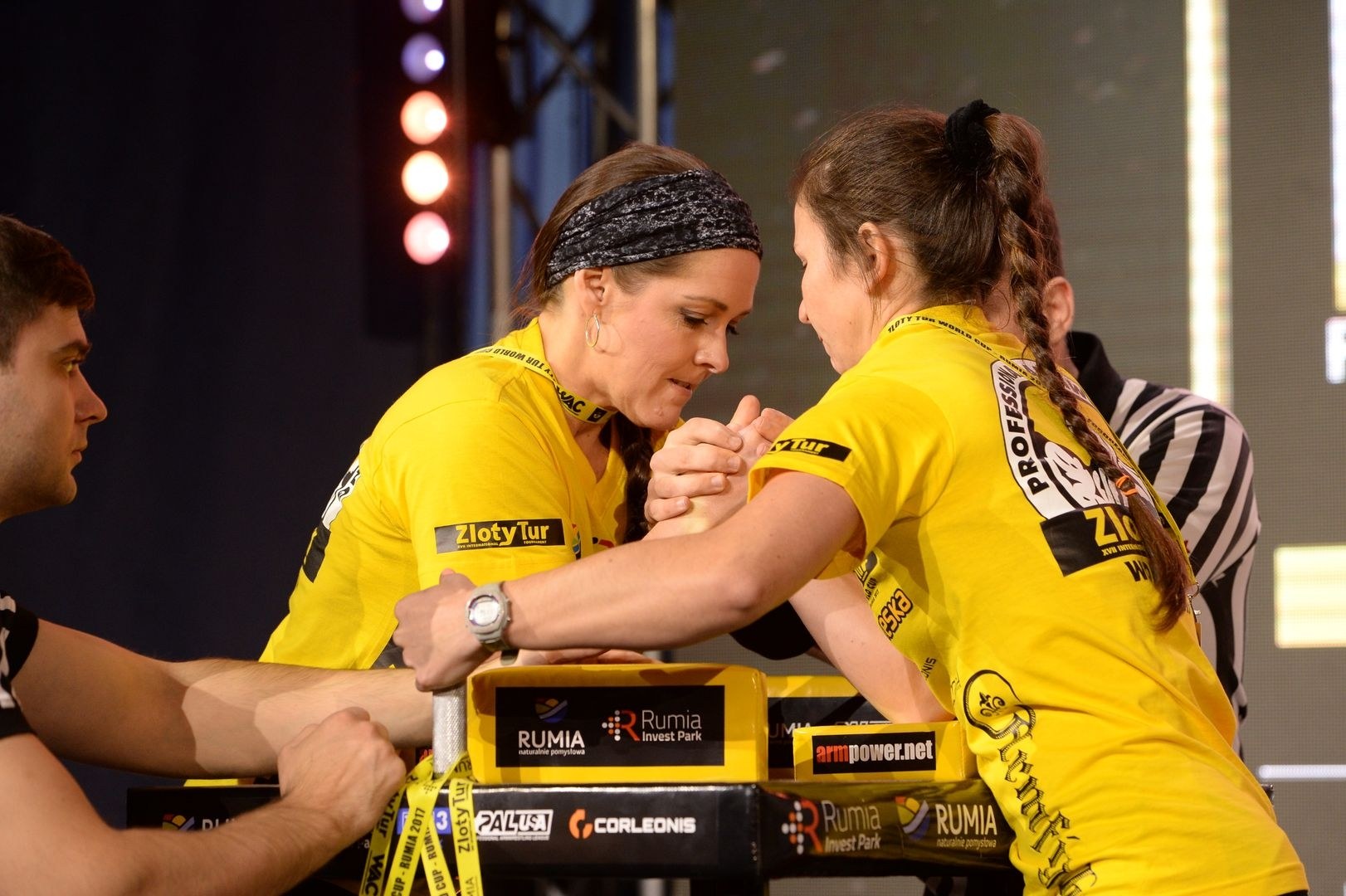 Zloty Tur 2017 Right Hand Eliminations