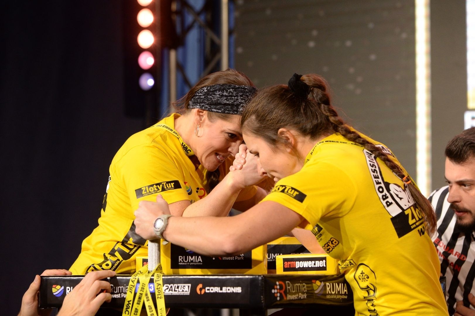 Zloty Tur 2017 Right Hand Eliminations