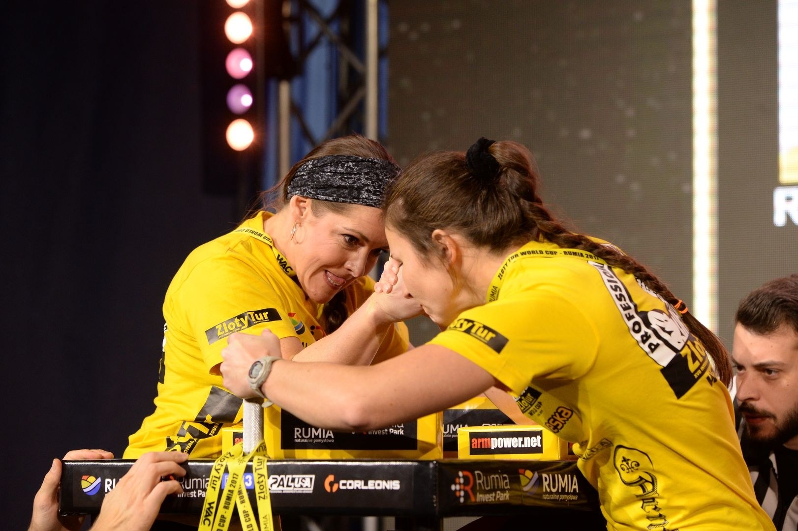 Zloty Tur 2017 Right Hand Eliminations