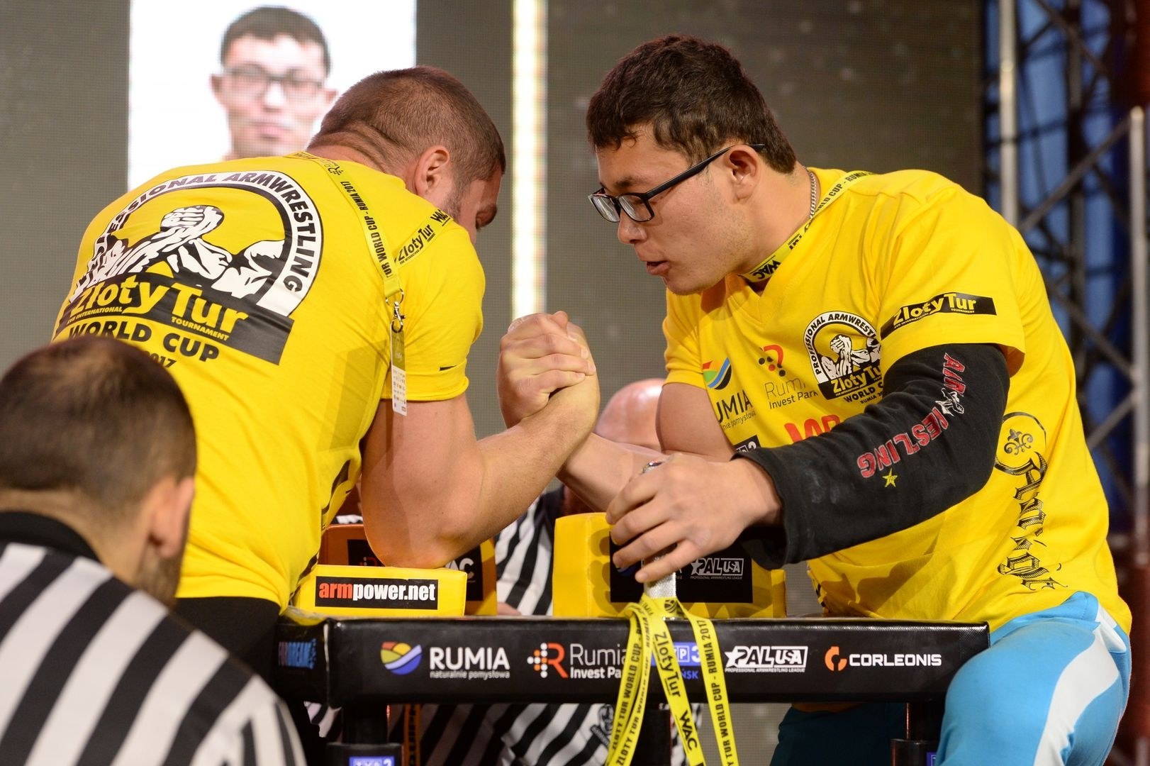 Zloty Tur 2017 Right Hand Eliminations