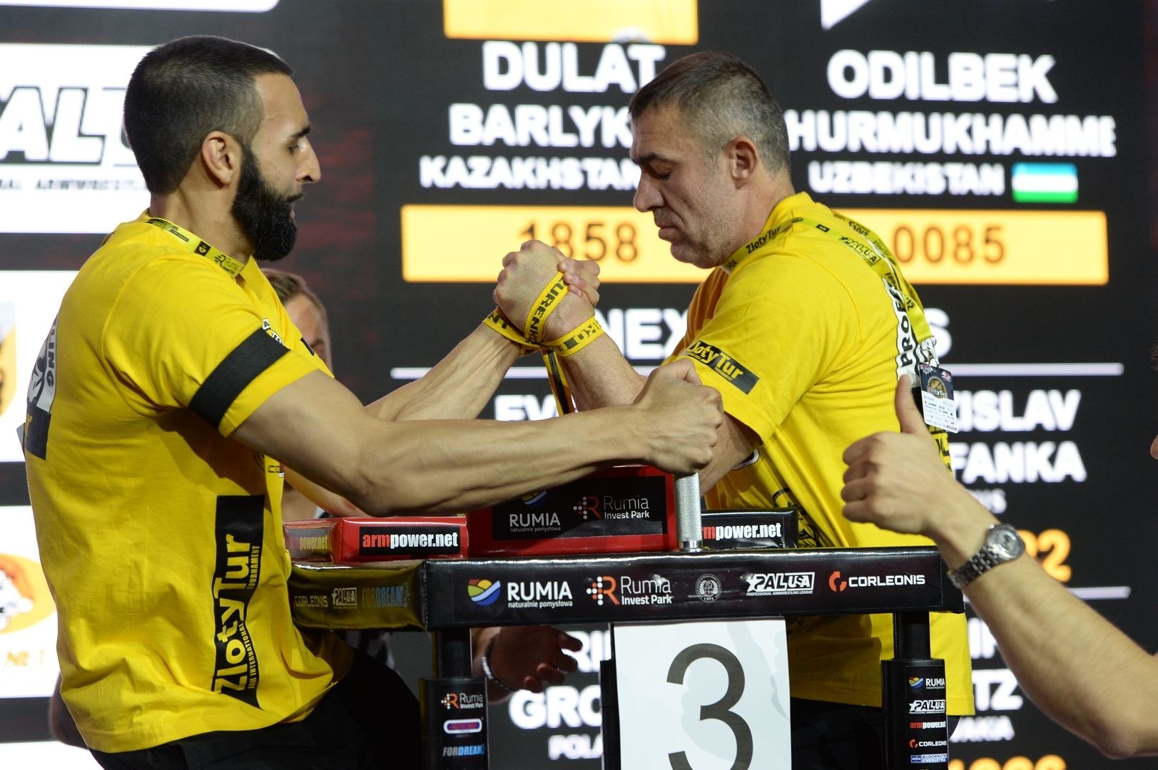 Zloty Tur 2018 Eliminations Left Hand