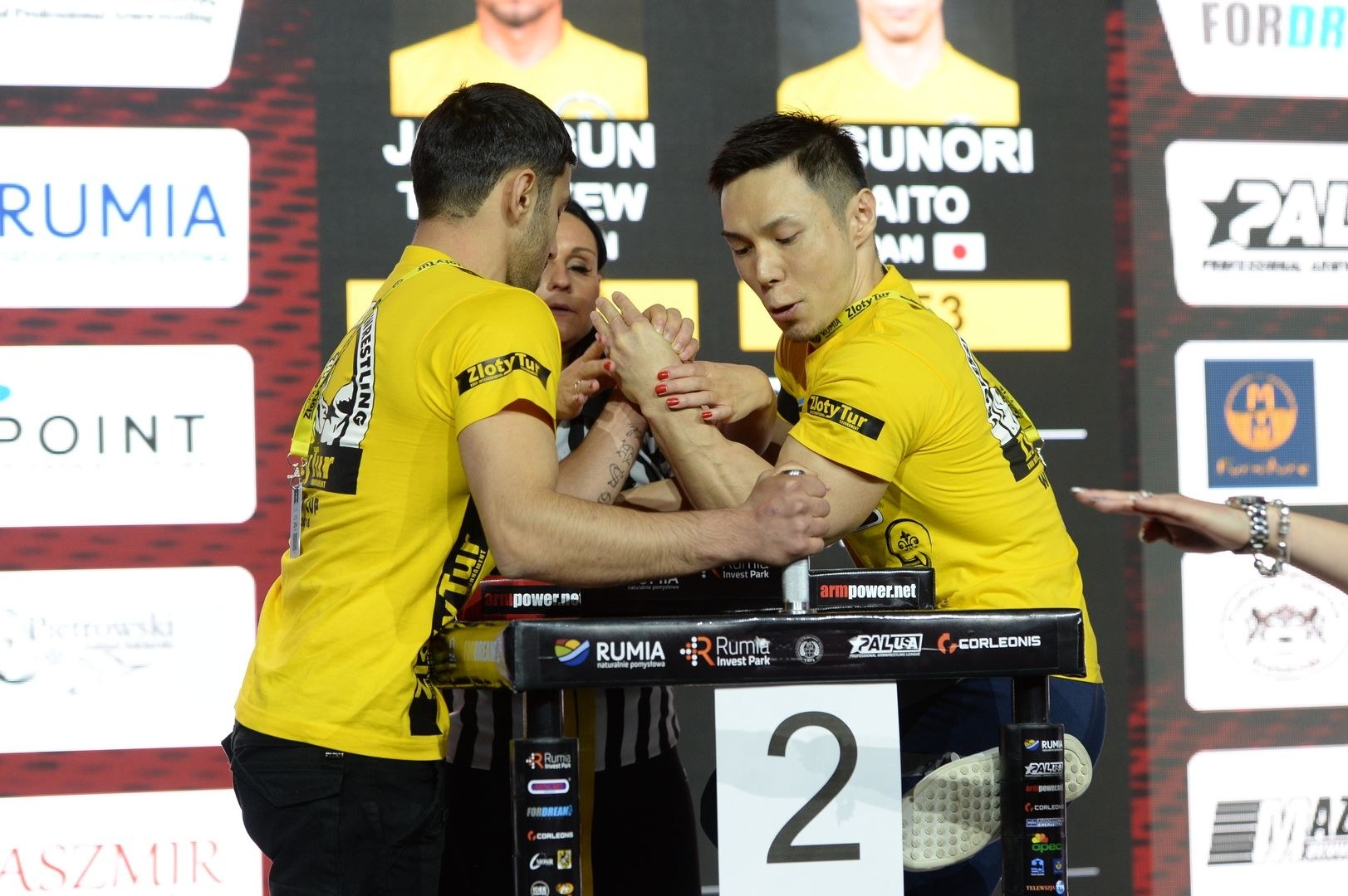 Zloty Tur 2018 Eliminations Left Hand