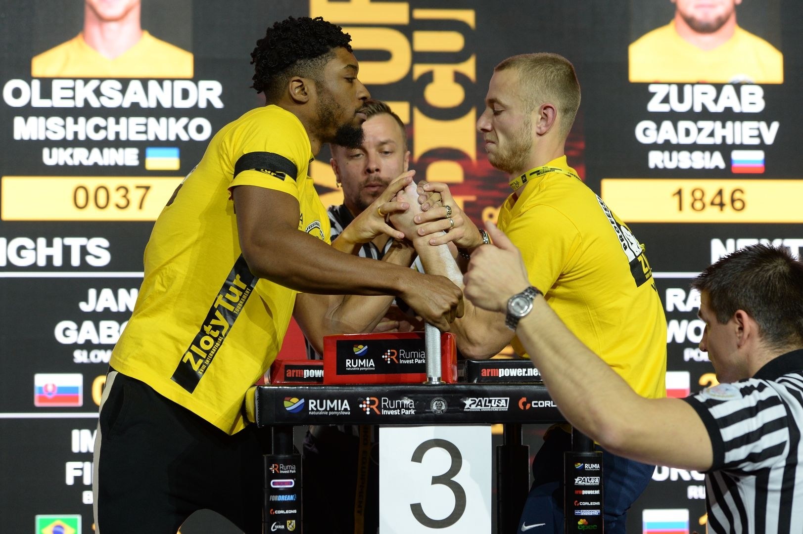 Zloty Tur 2018 Eliminations Left Hand