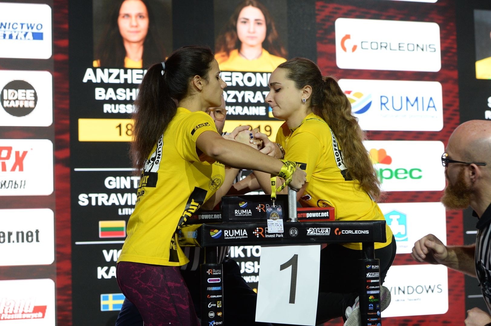 Zloty Tur 2018 Eliminations Left Hand