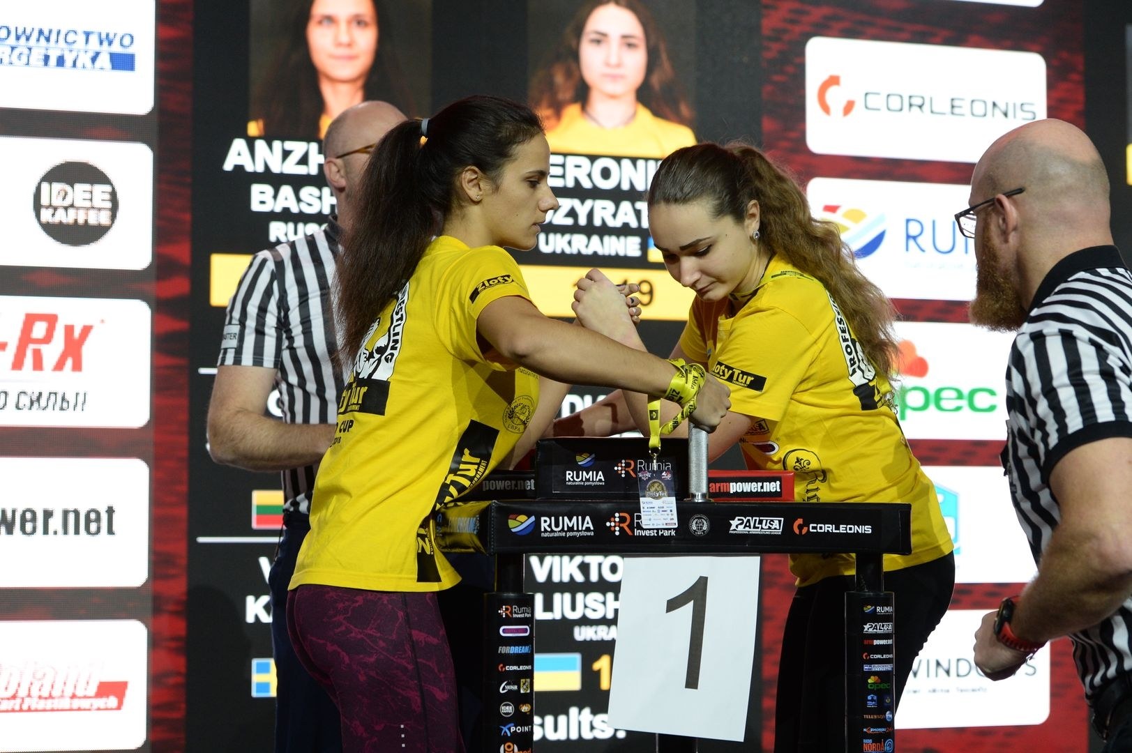 Zloty Tur 2018 Eliminations Left Hand