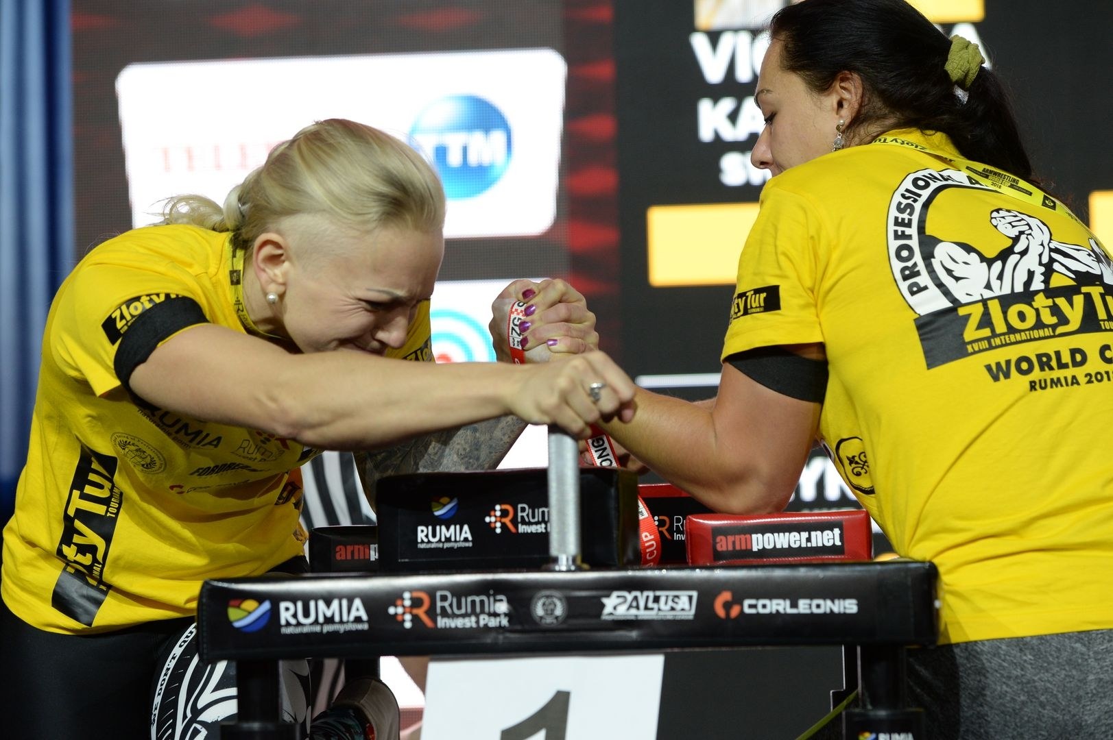 Zloty Tur 2018 Eliminations Left Hand