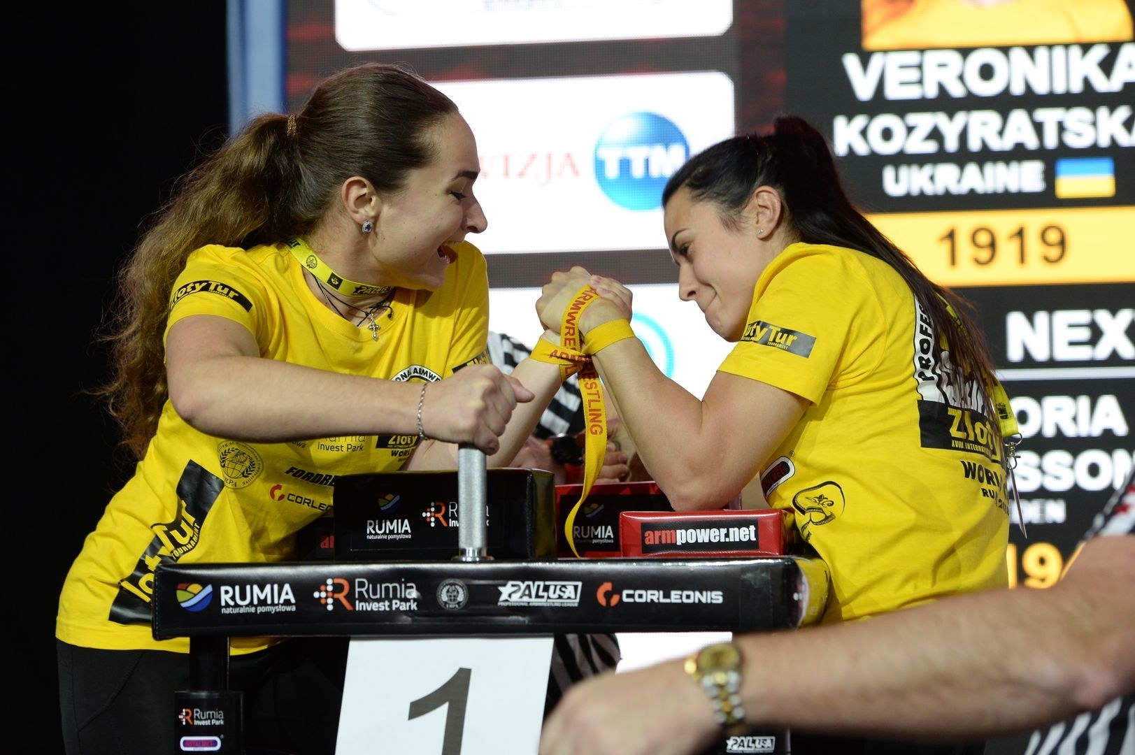 Zloty Tur 2018 Eliminations Left Hand