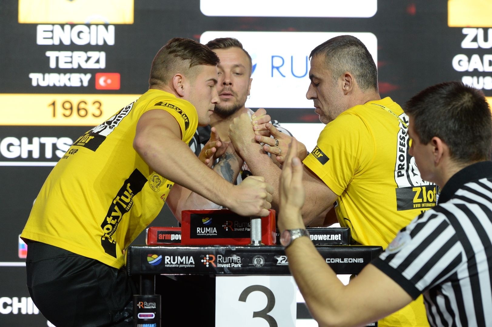 Zloty Tur 2018 Eliminations Left Hand