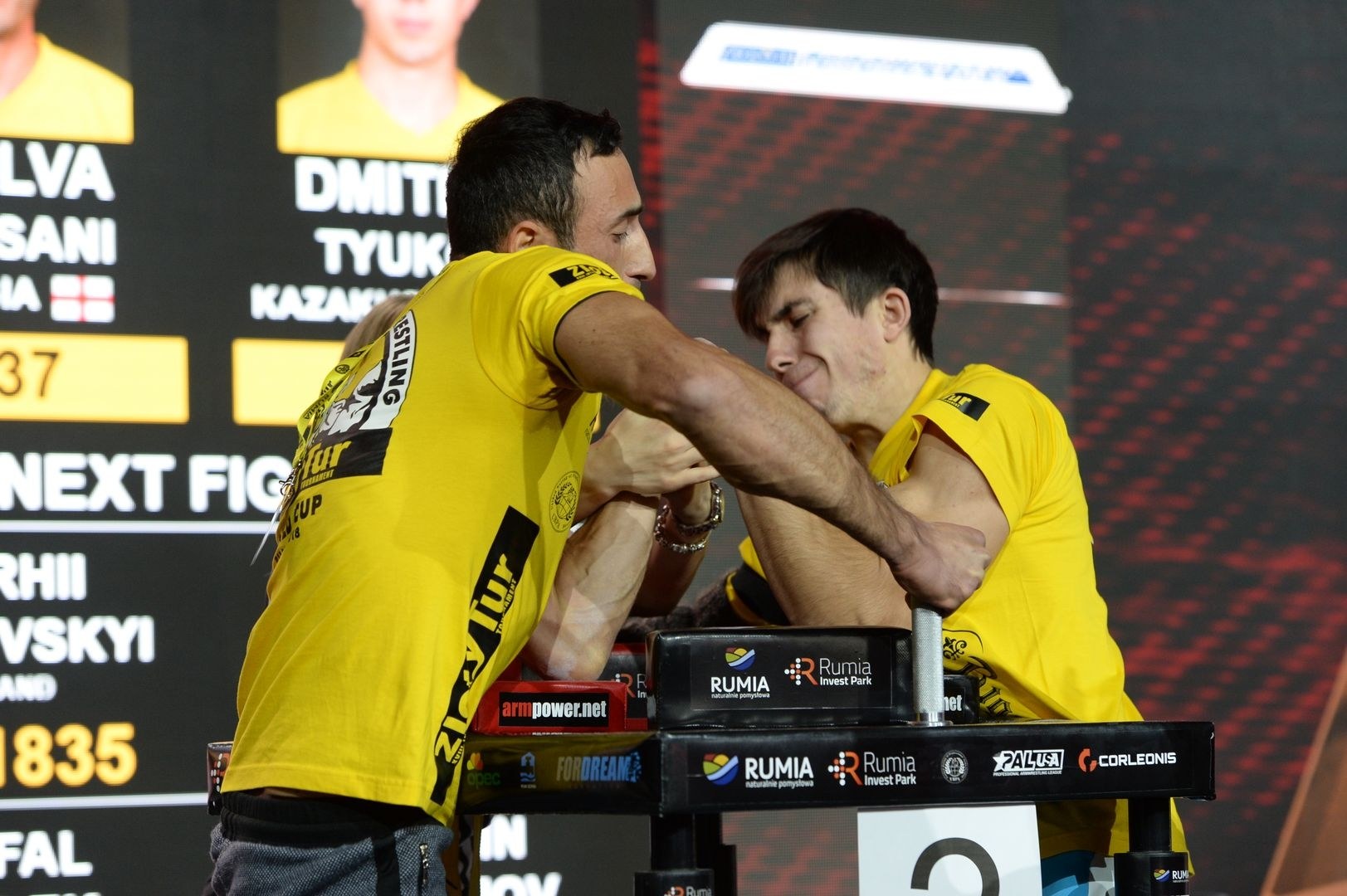 Zloty Tur 2018 Eliminations Left Hand