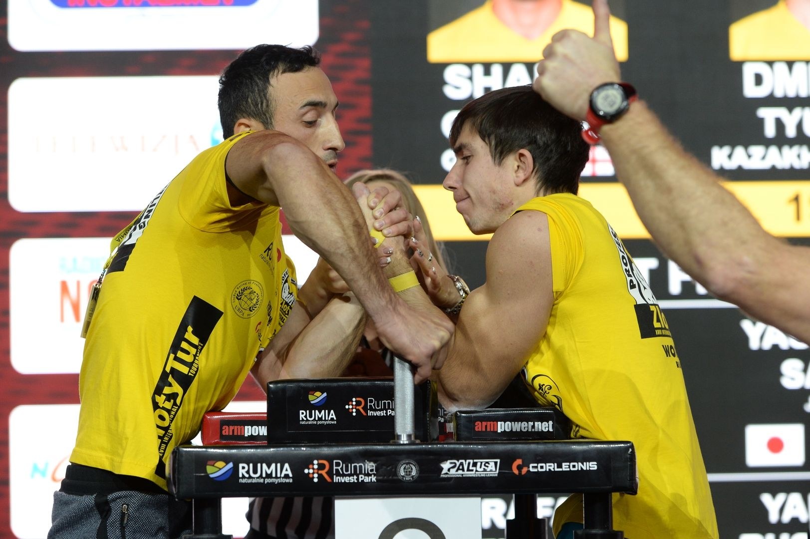 Zloty Tur 2018 Eliminations Left Hand