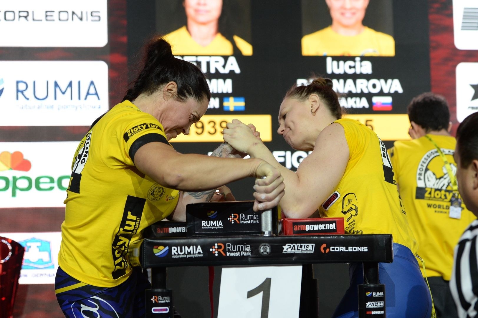 Zloty Tur 2018 Eliminations Left Hand