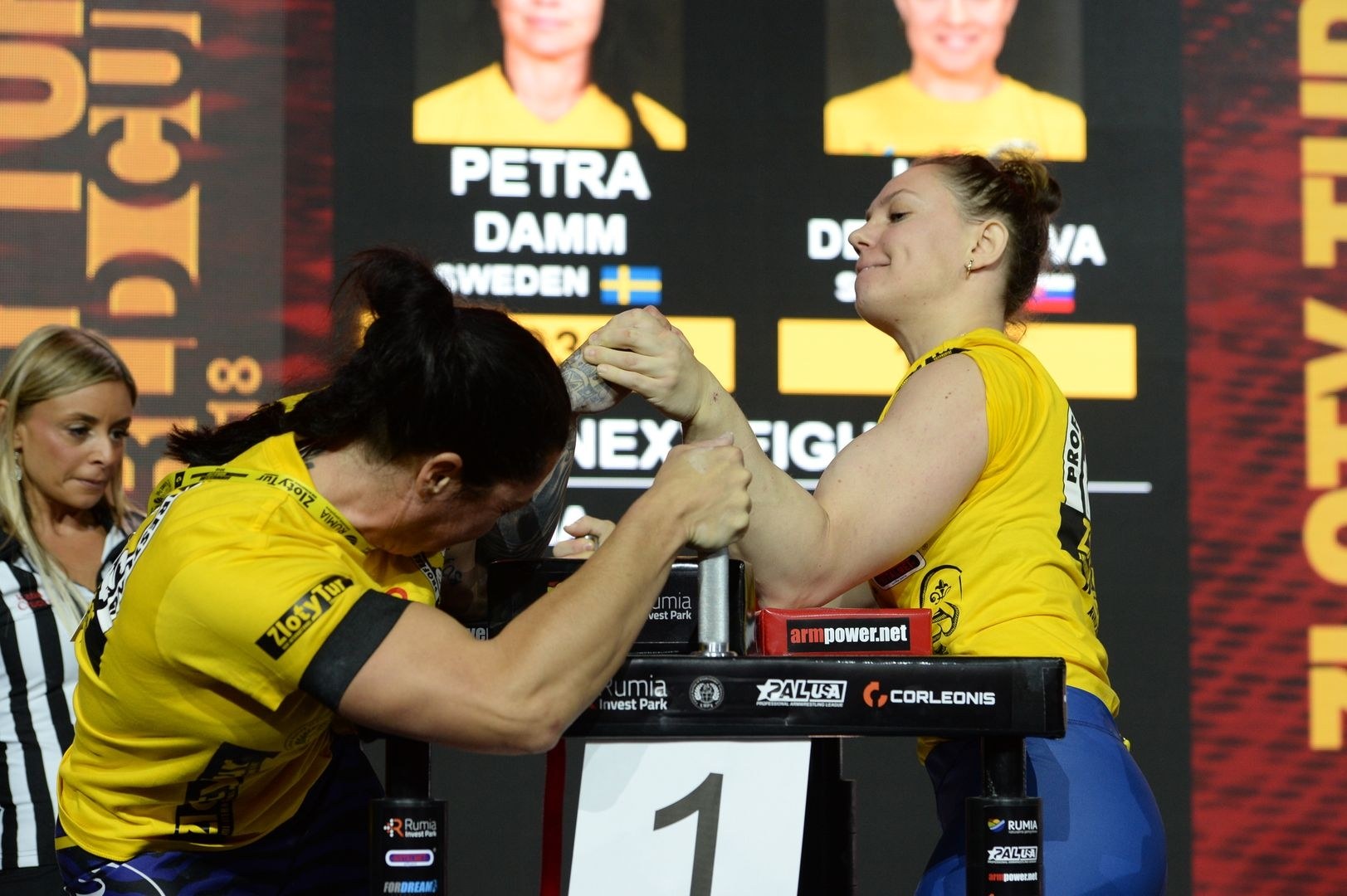 Zloty Tur 2018 Eliminations Left Hand