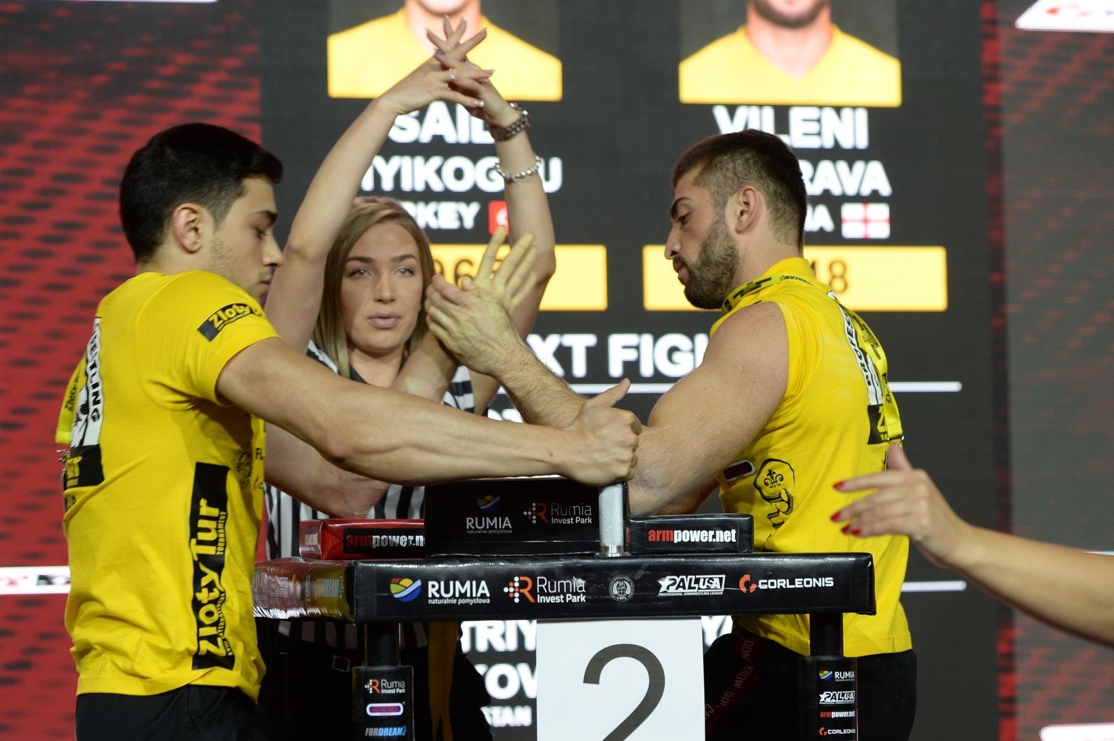 Zloty Tur 2018 Eliminations Left Hand