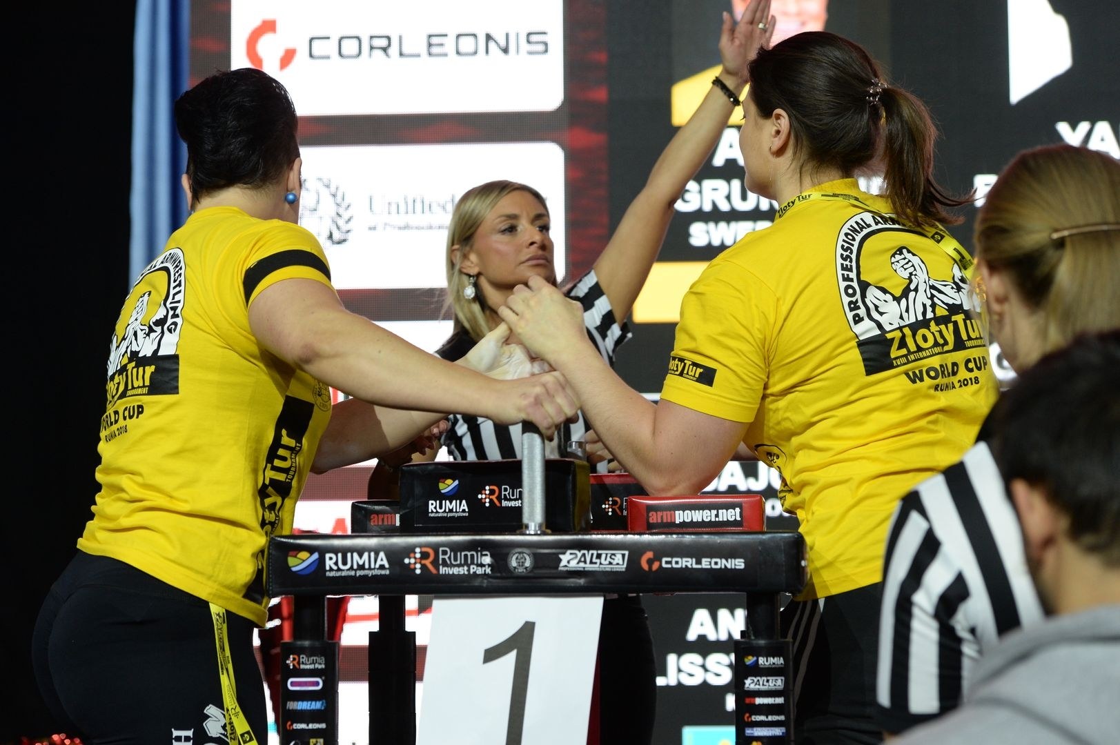 Zloty Tur 2018 Eliminations Left Hand